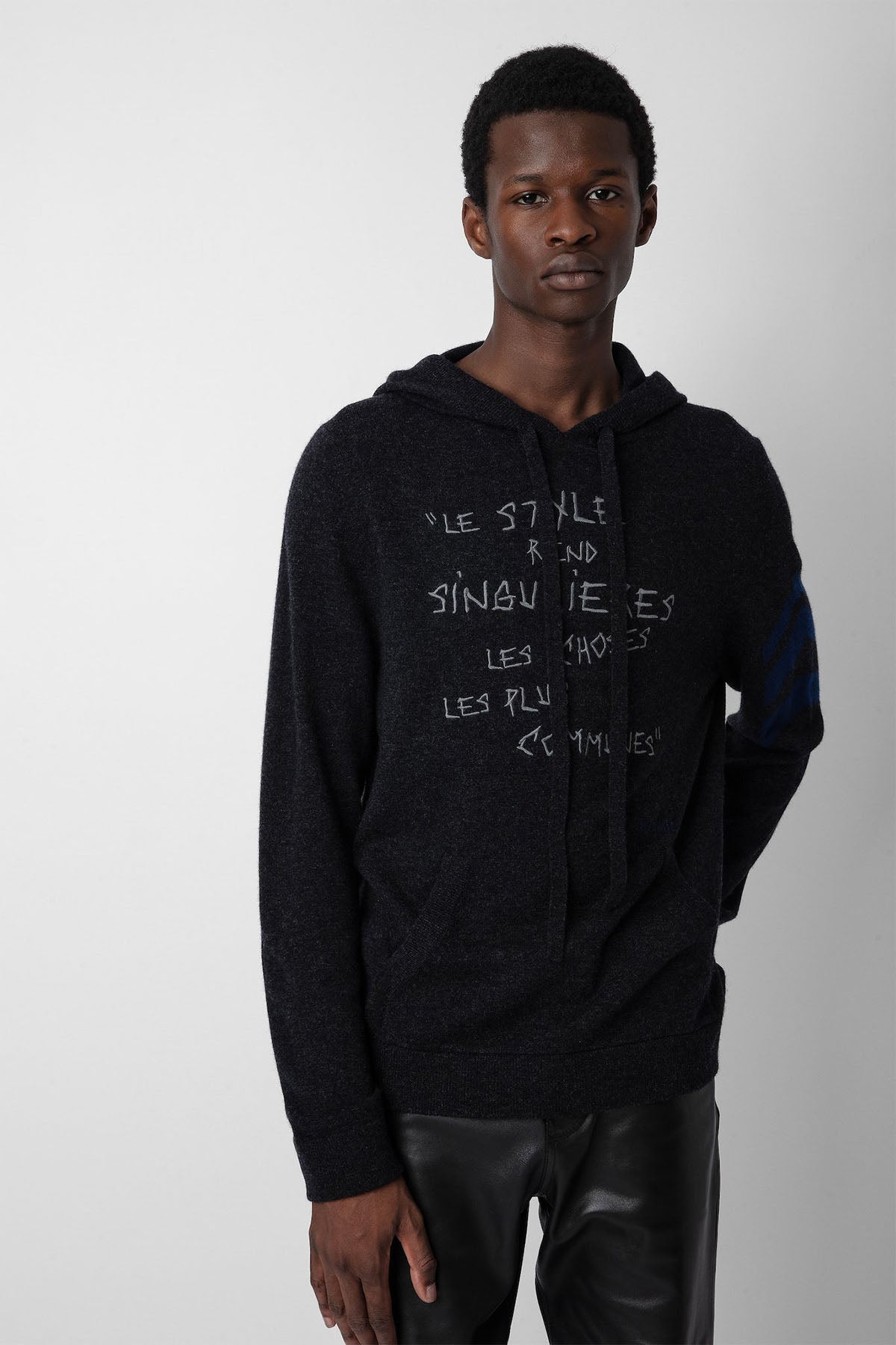 Zadig & Voltaire Logolu Kapüşonlu Kaşmirli Örgü Yün Triko-Libas Trendy Fashion Store