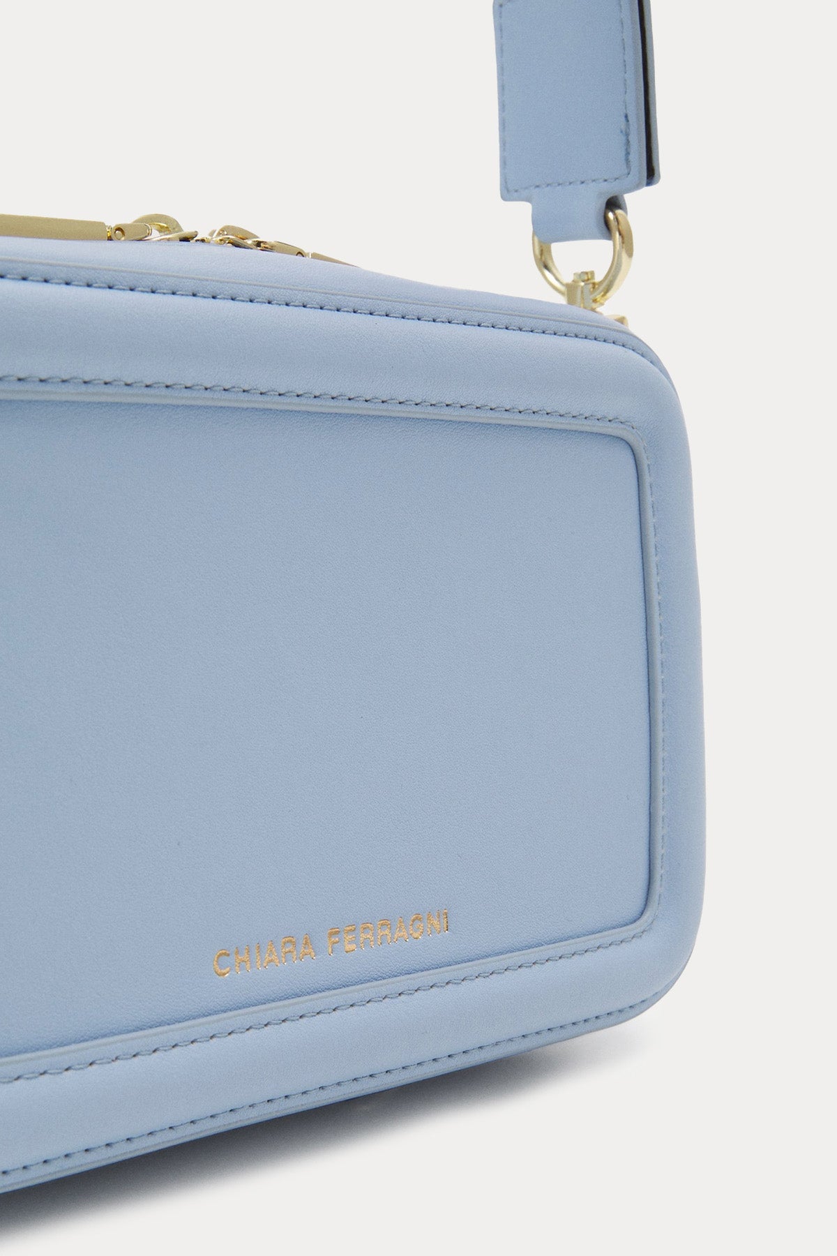 Chiara Ferragni Göz Logolu Omuz Çantası