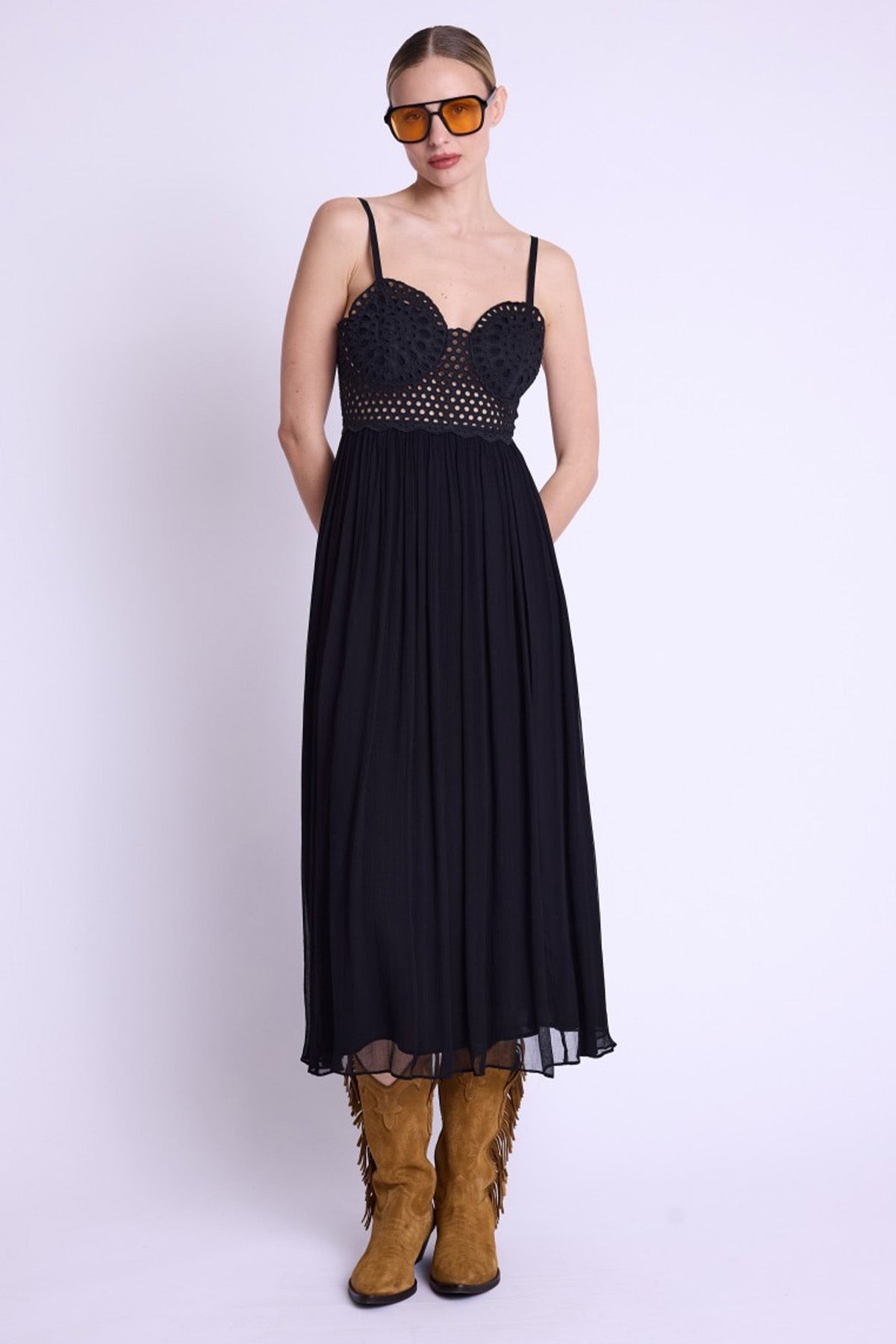 Berenice Reina Dantel Nakışlı Midi Elbise