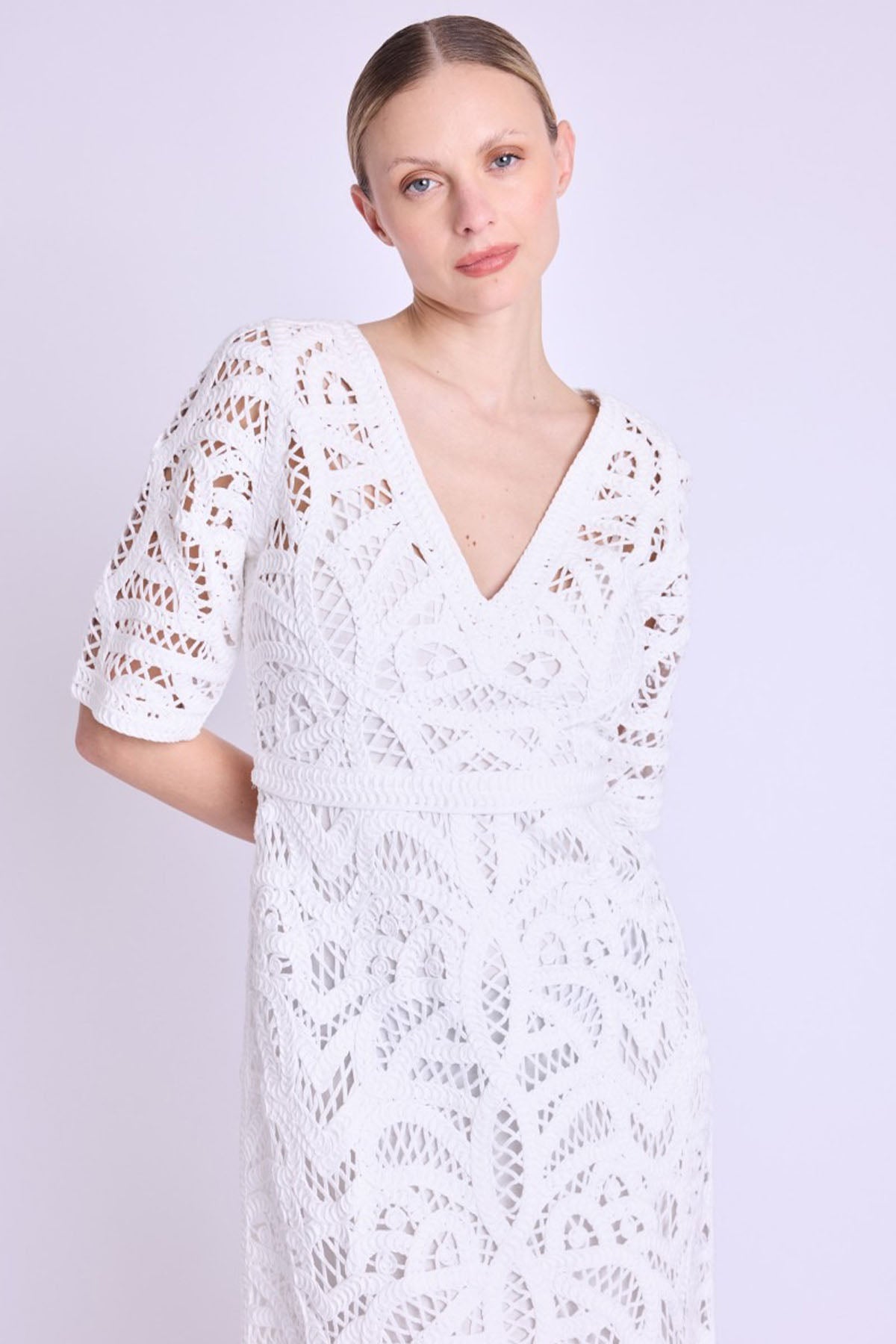 Berenice Raimunda Dantel Nakışlı Midi Elbise