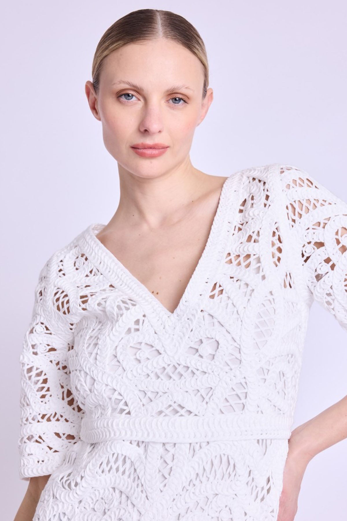 Berenice Raimunda Dantel Nakışlı Midi Elbise