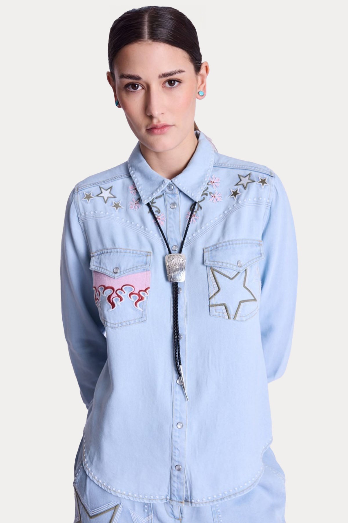 Berenice Cabanaflamme Renkli Nakış Desenli Denim Gömlek