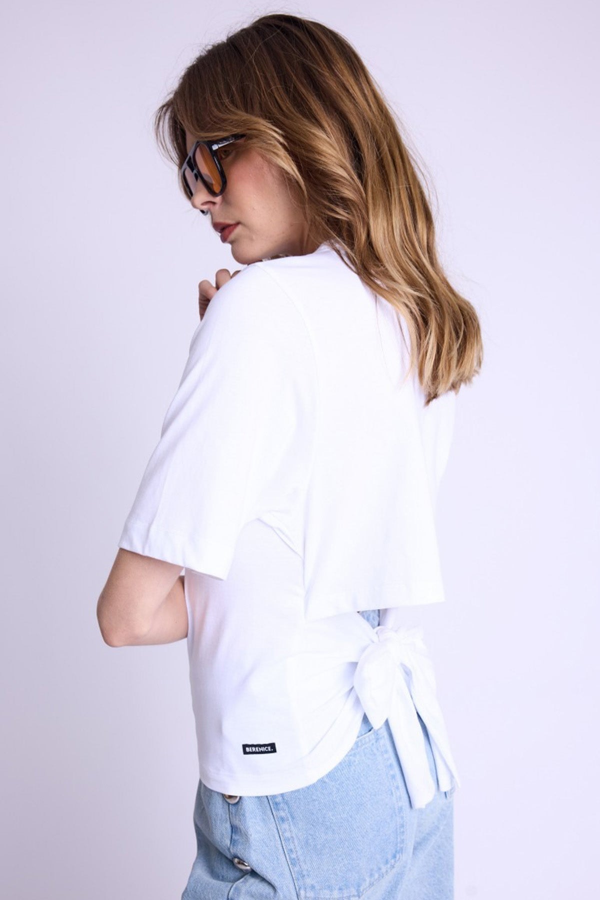 Berenice Eunoe Sırtta Kurdele Detaylı Yuvarlak Yaka T-shirt