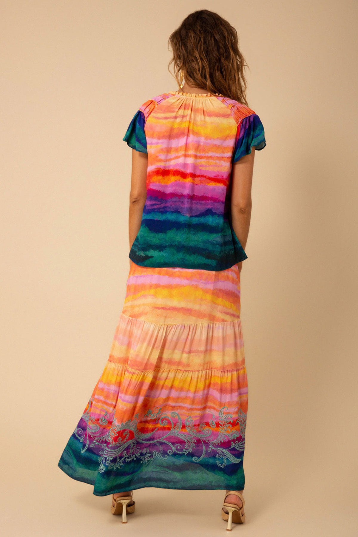 Hale Bob Faith Renkli Desenli Fırfırlı V Yaka Bluz