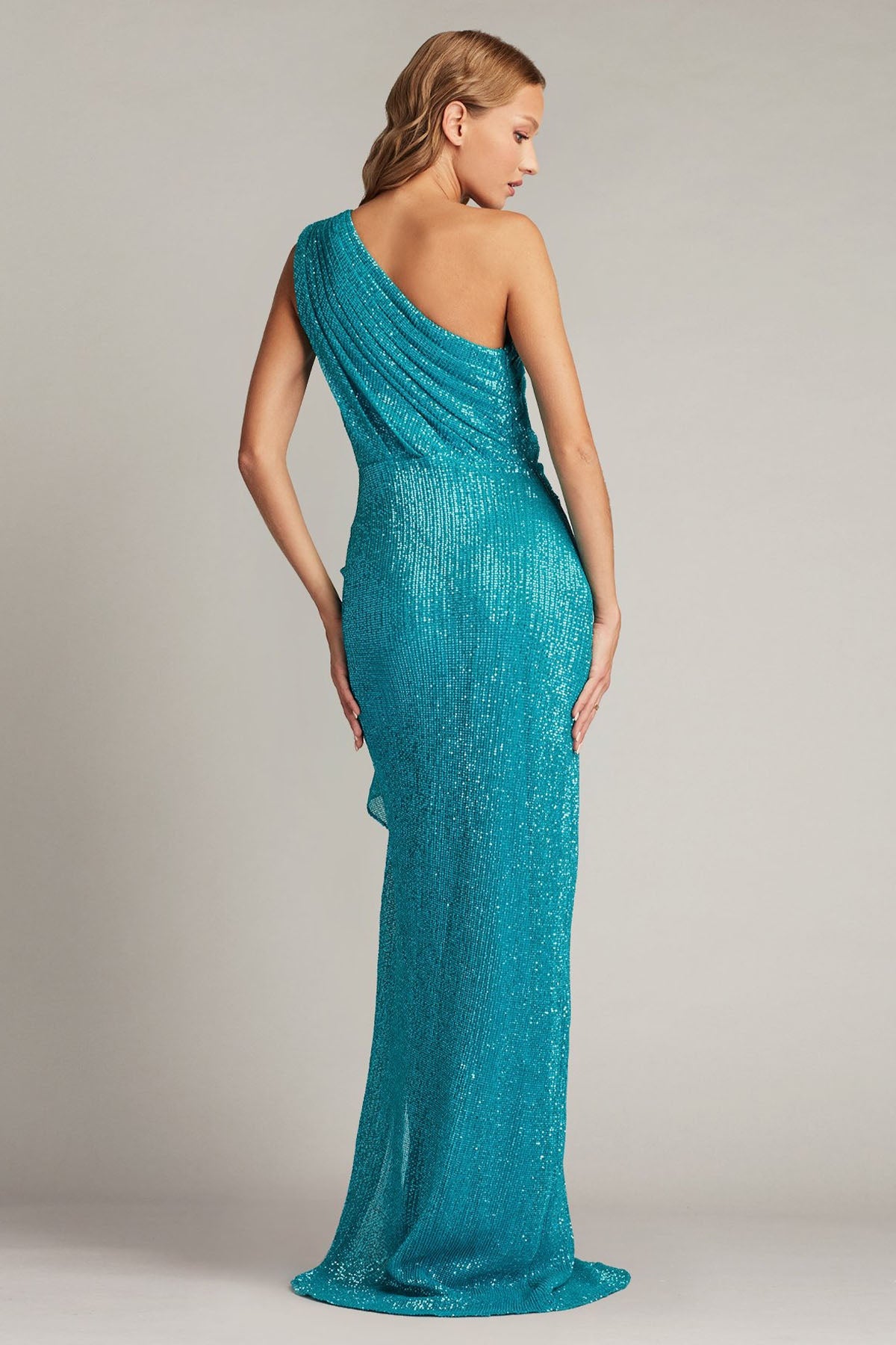 Tadashi Shoji Tek Omuz Maxi Abiye Elbise