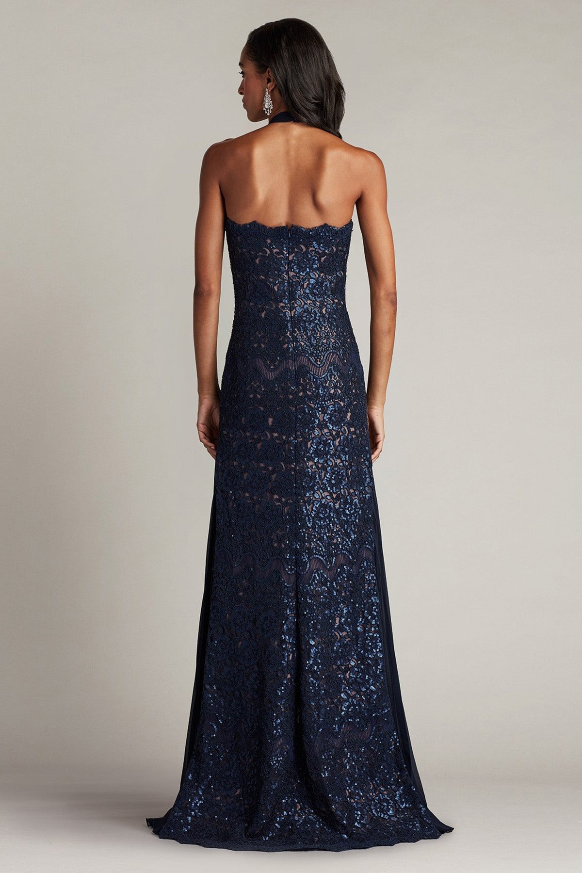 Tadashi Shoji Boyundan Bağlamalı Payetli Maxi Abiye Elbise