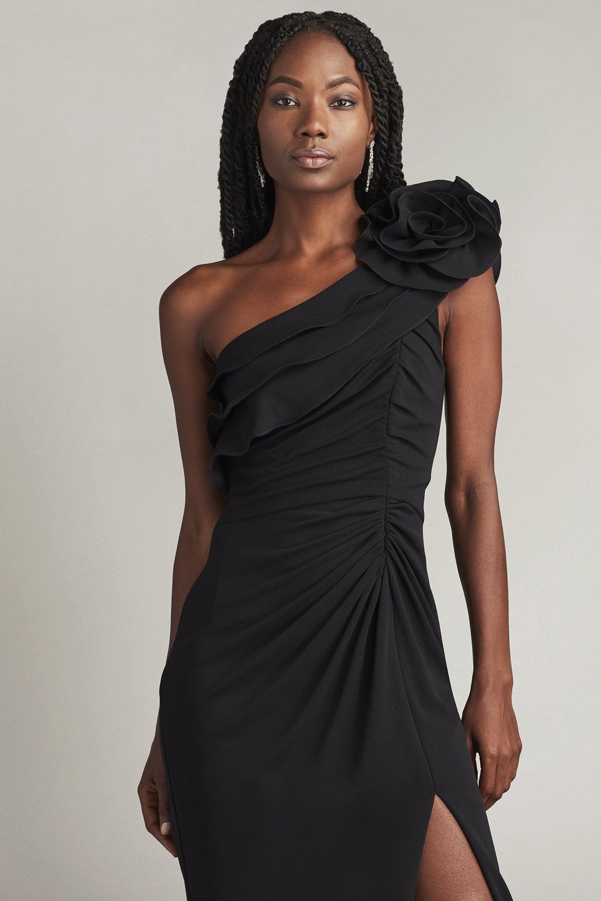 Tadashi Shoji Tek Omuz Midi Abiye Elbise