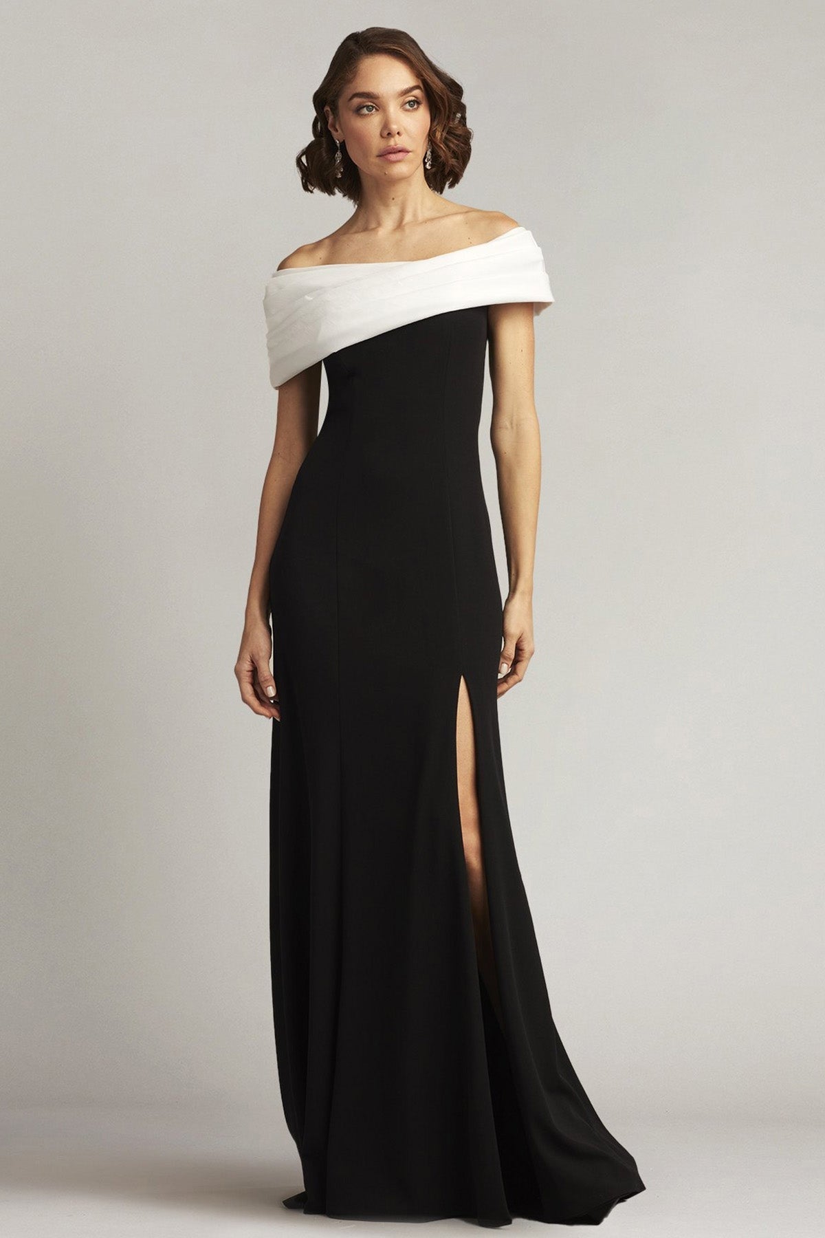 Tadashi Shoji Straplez Yaka Maxi Abiye Elbise