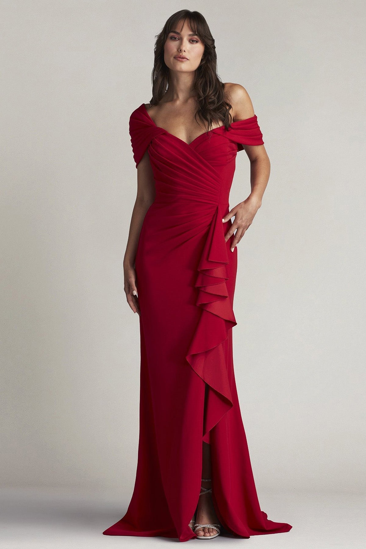 Tadashi Shoji Straplez V Yaka Maxi Abiye Elbise