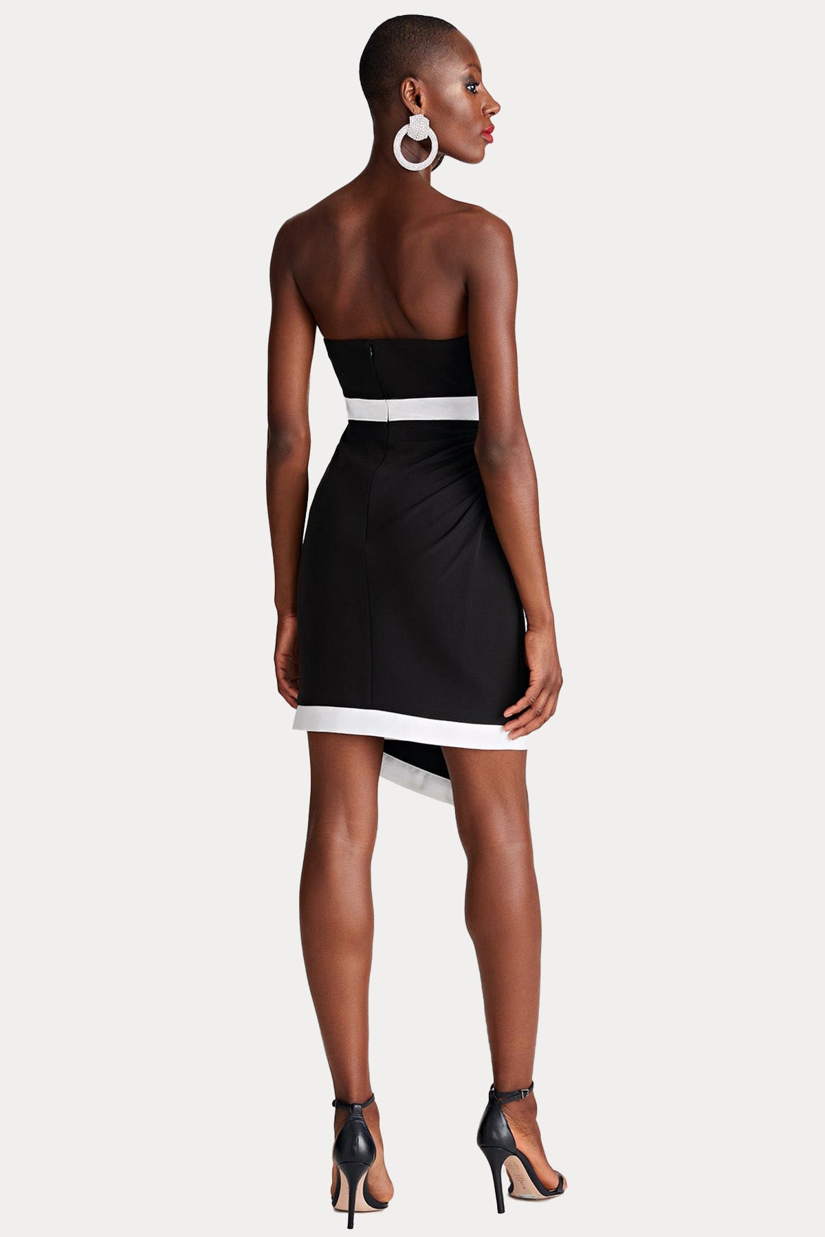 Halston Straplez Mini Abiye Elbise