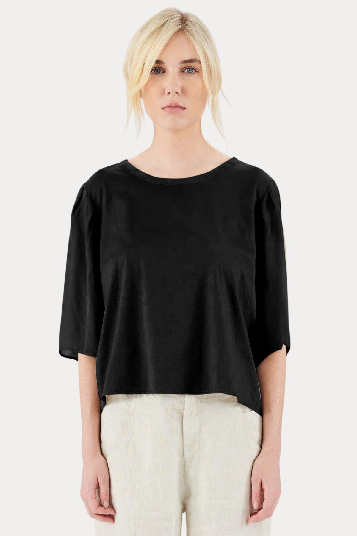 Transit Geniş Kesim Yuvarlak Yaka Bluz