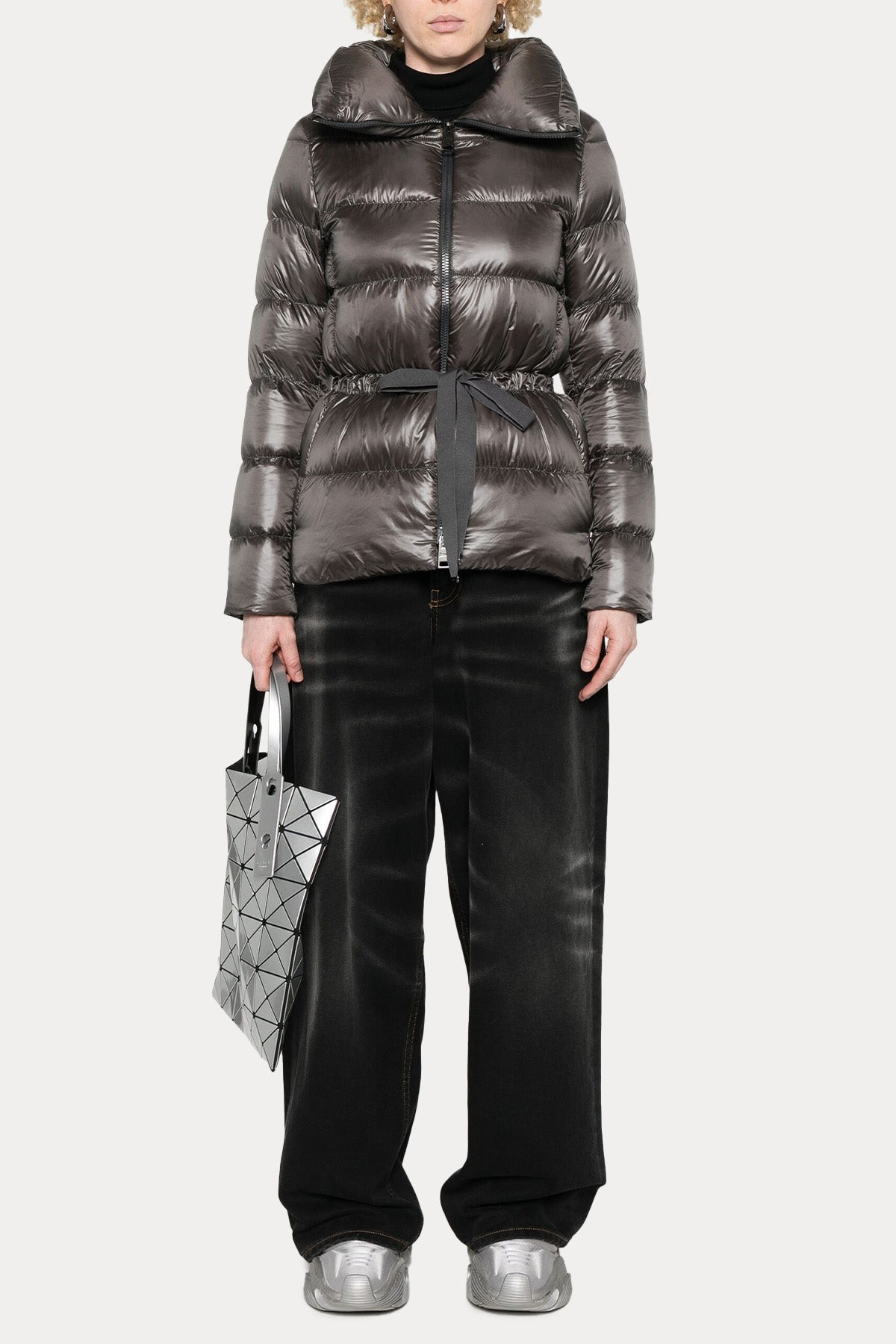 Herno Relaxed Fit Dik Yaka Beli Büzgülü Puffer Mont-Mont-Libas