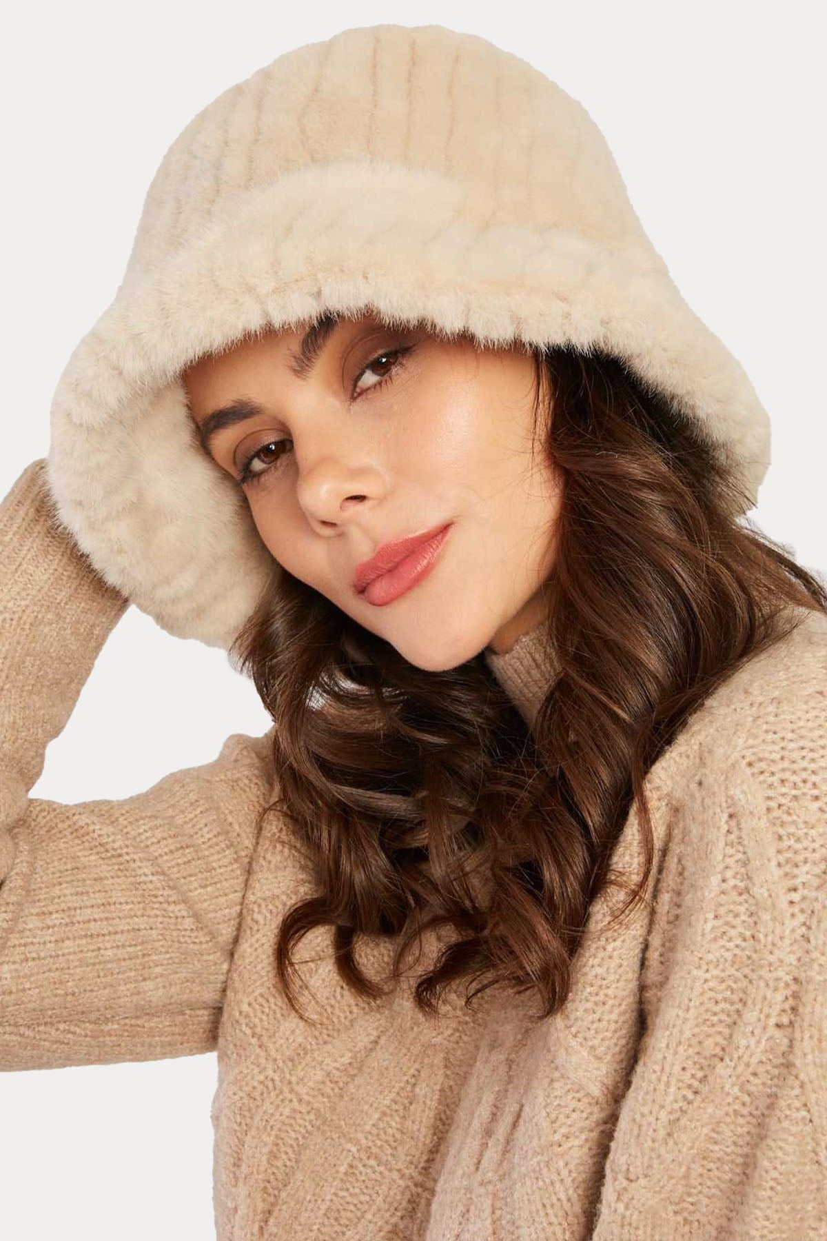 Rene Derhy Namaste Çift Taraflı Peluş Şapka