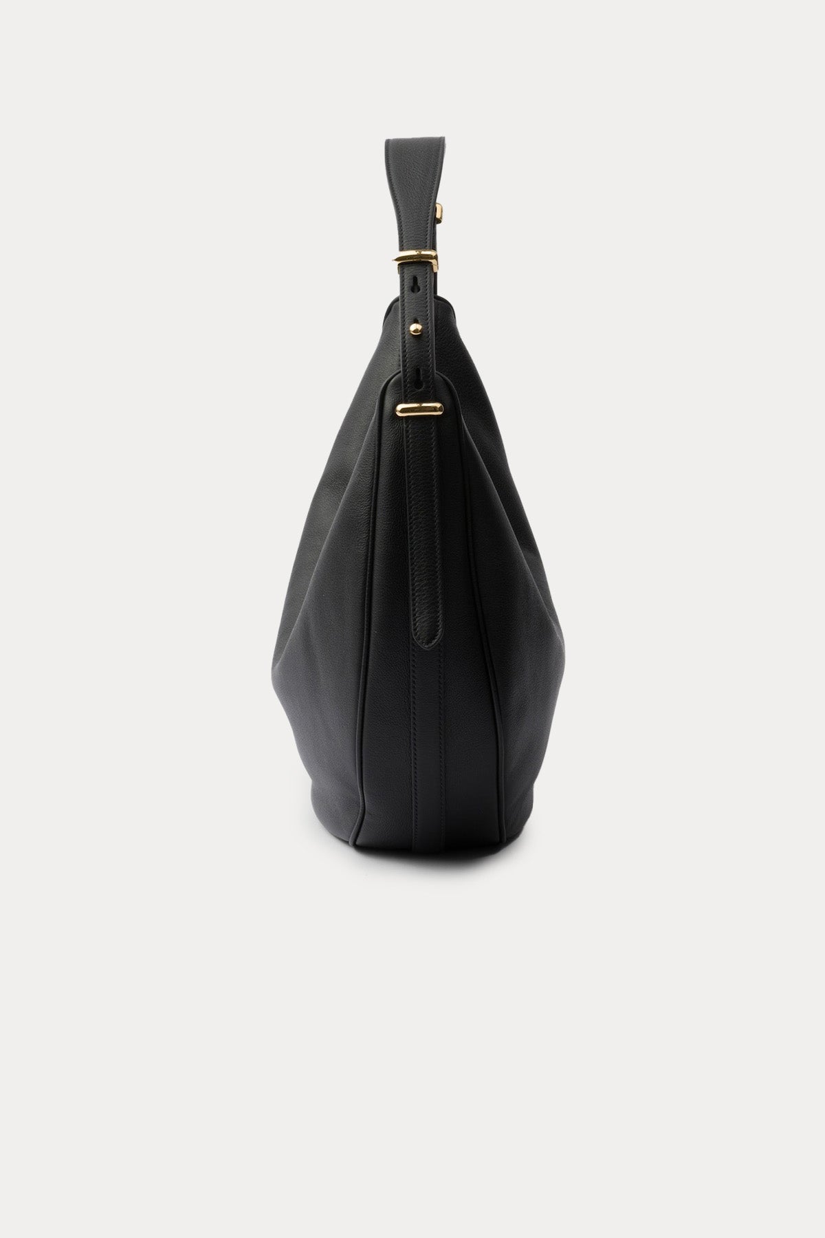 Prada Logolu Medium Deri Çanta