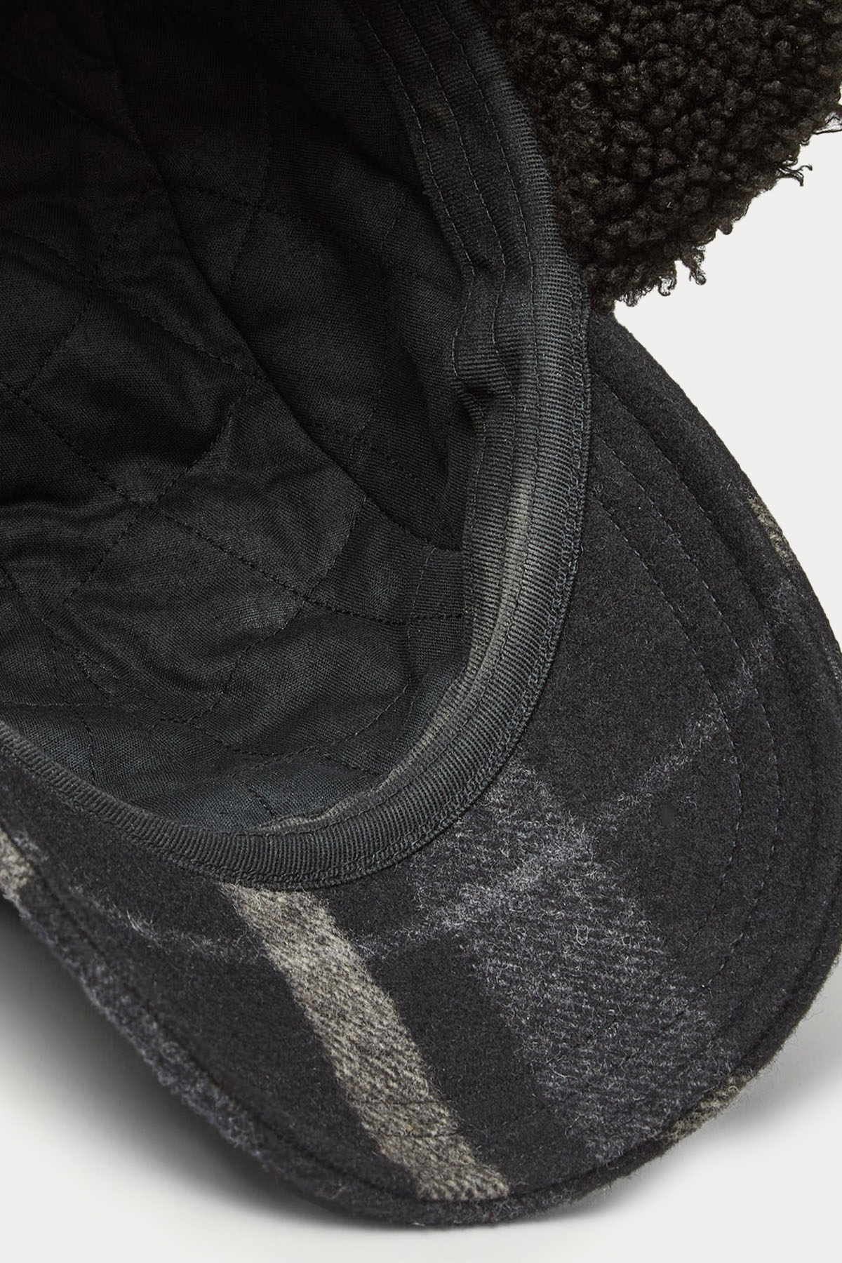 Belstaff Trail Ekose Desenli Kürklü Şapka