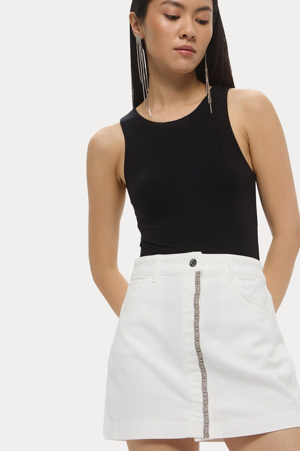 Liu Jo Parlak Taş Aksesuarlı Mini Denim Etek