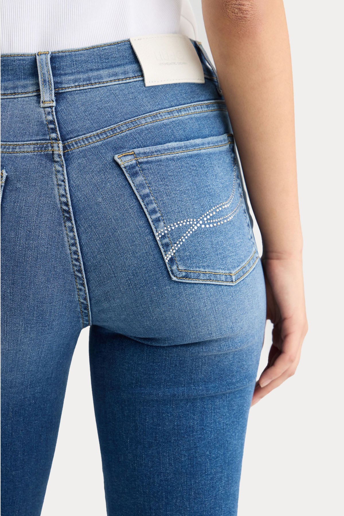 Liu Jo Slim Fit Yıkamalı Streç Jeans