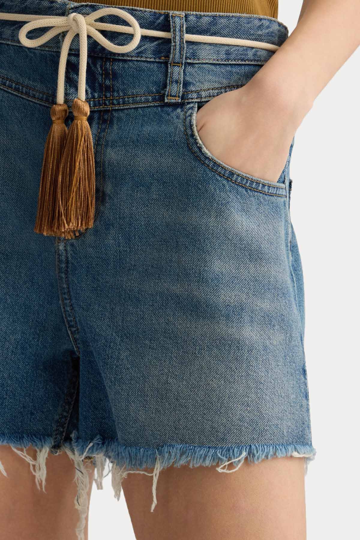 Liu Jo Örgü Kemerli Yüksek Bel Denim Şort