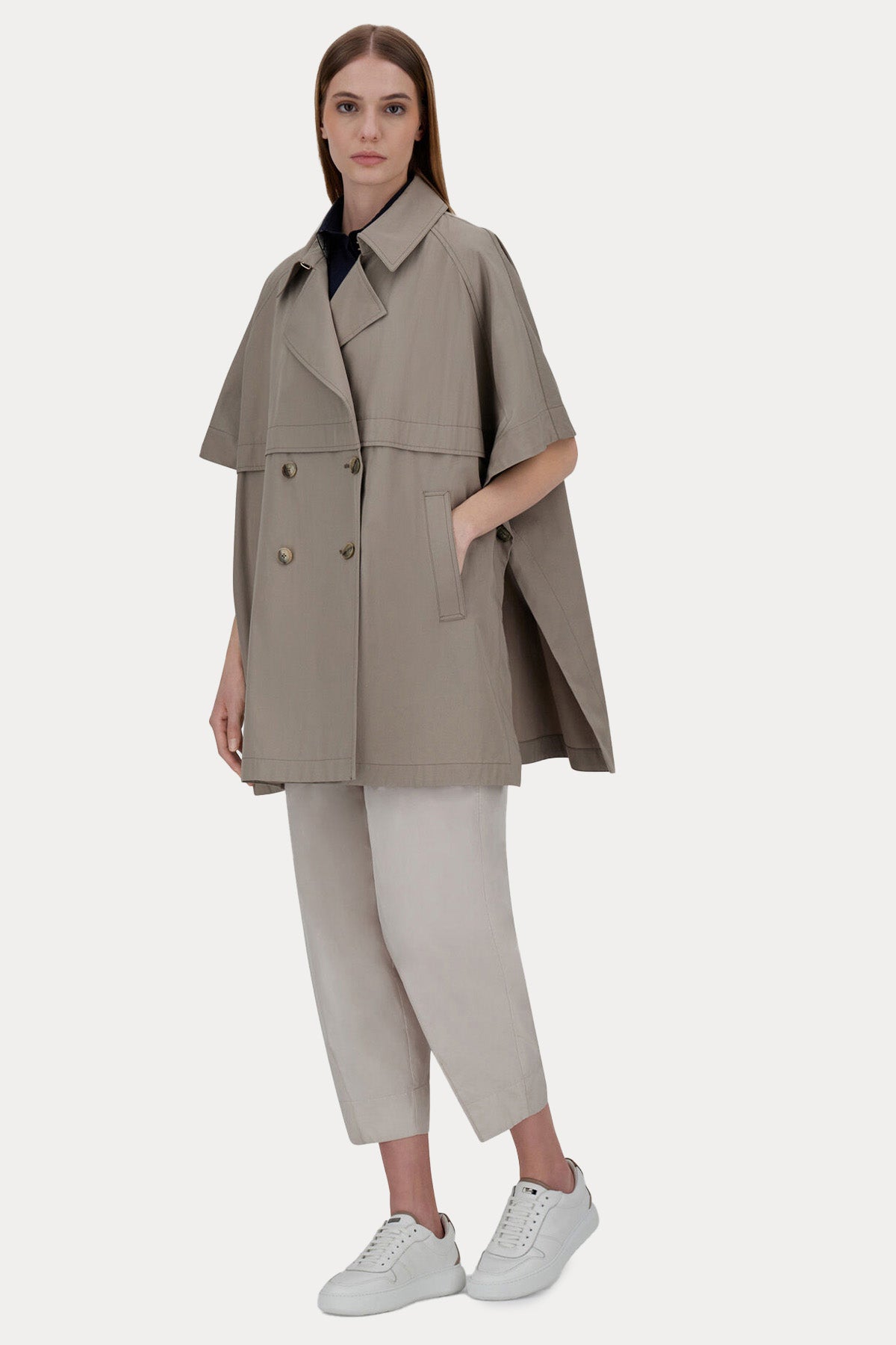 Herno Geniş Kesim Yarasa Kol Kruvaze Trençkot