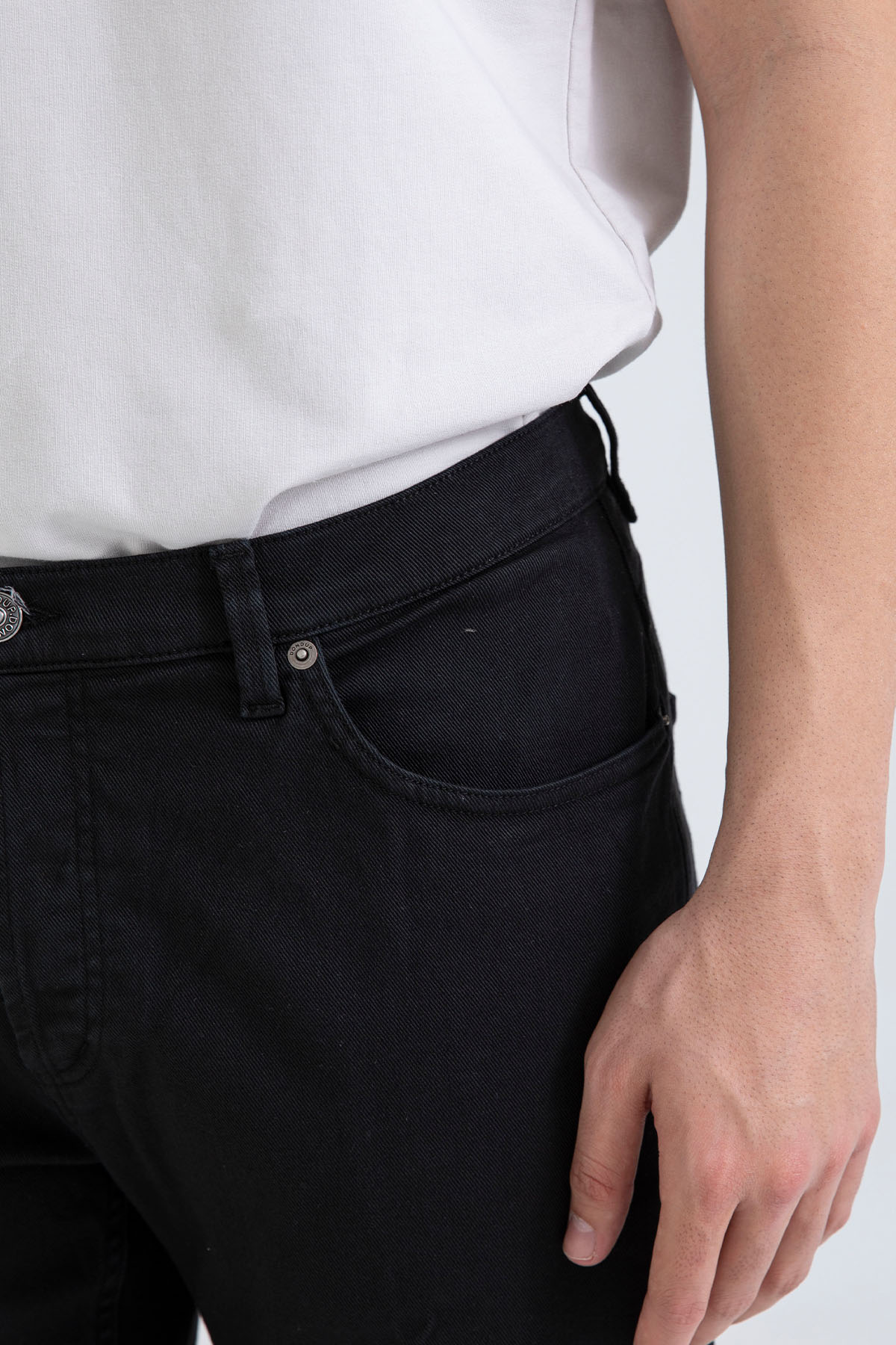 Dondup Brighton Carrot Fit Jeans