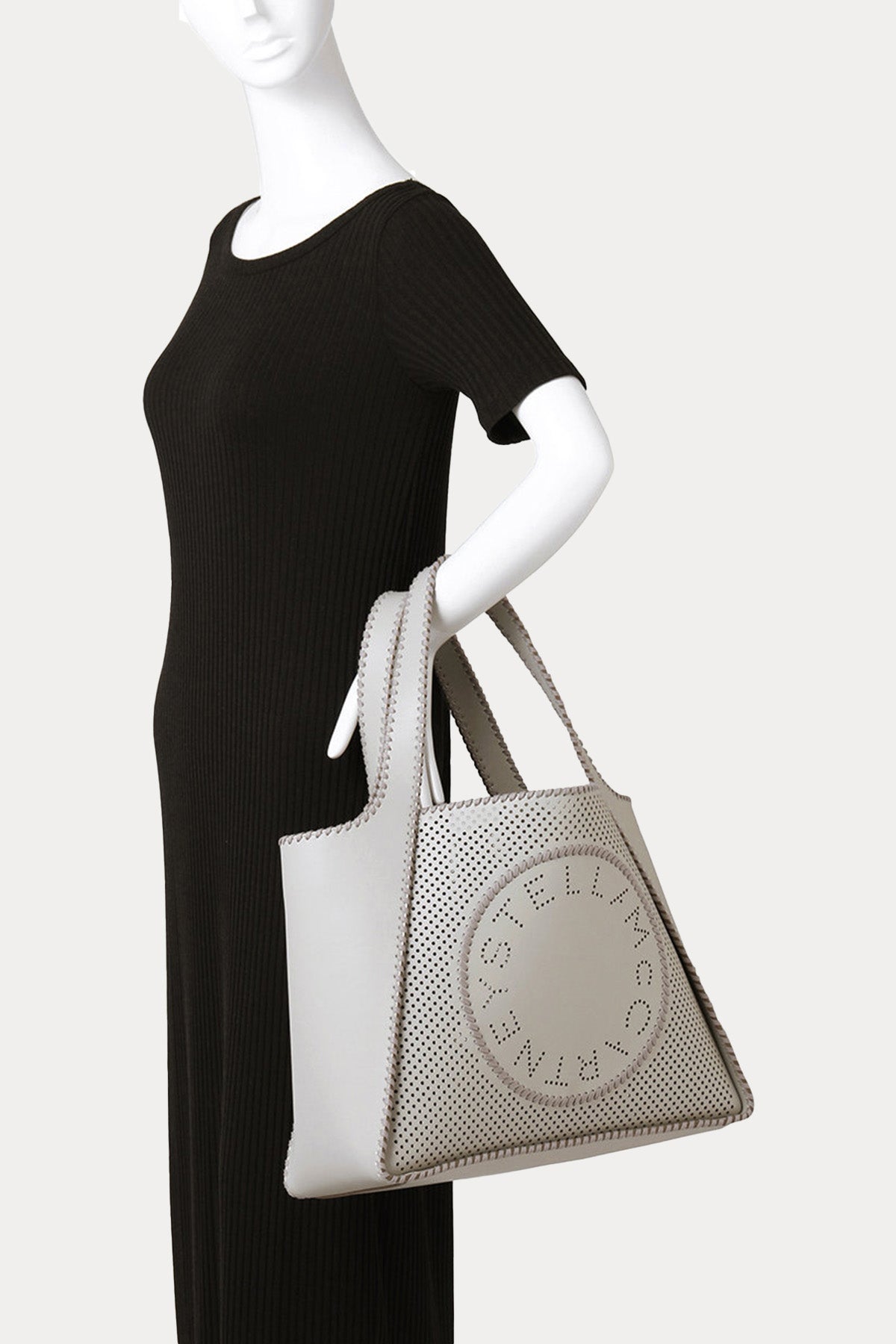 Stella Mccartney Crossbody Lazer Kesim Delikli Omuz Çantası