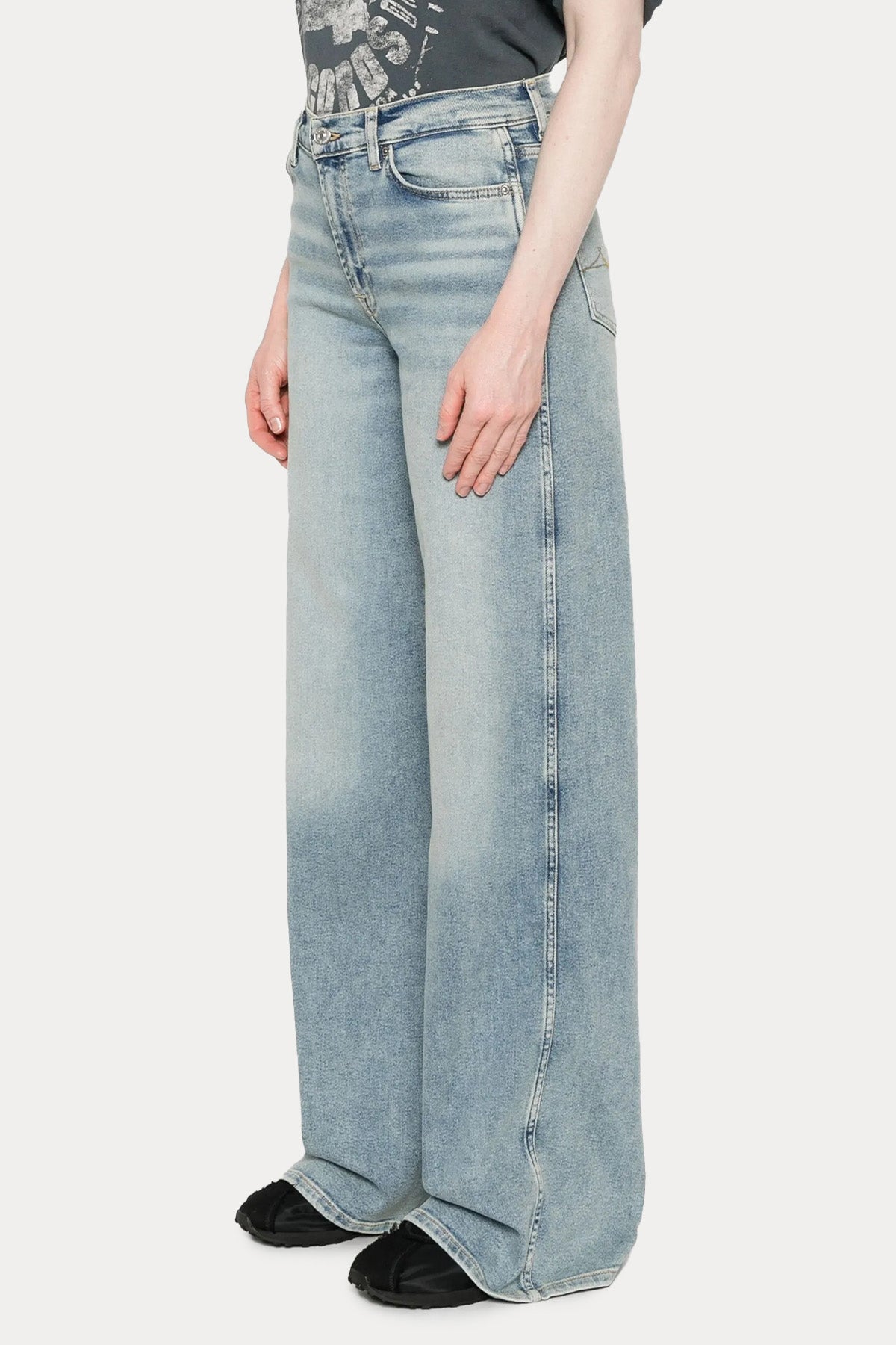 7 For All Mankind Geniş Kesim Yüksek Bel Yıkamalı Jeans