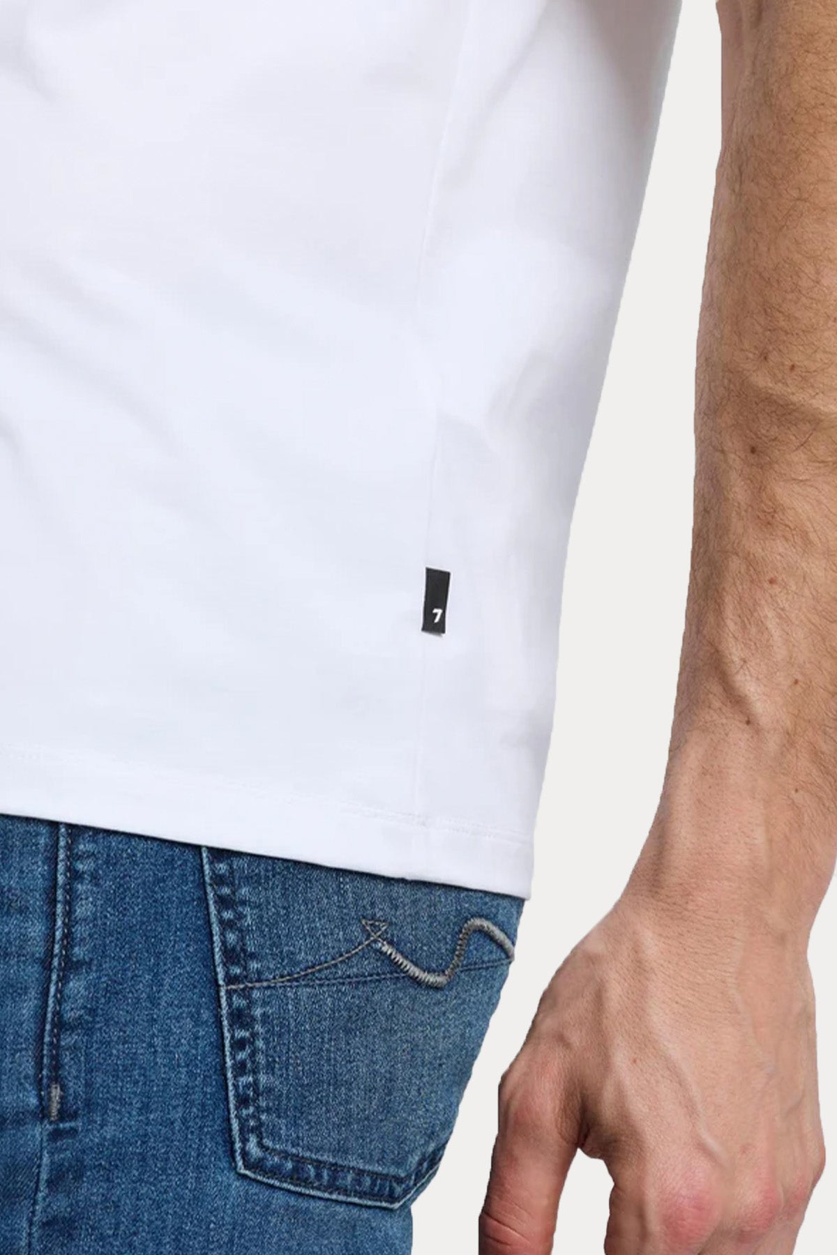 7 For All Mankind V Yaka Luxe Performance Streç T-shirt