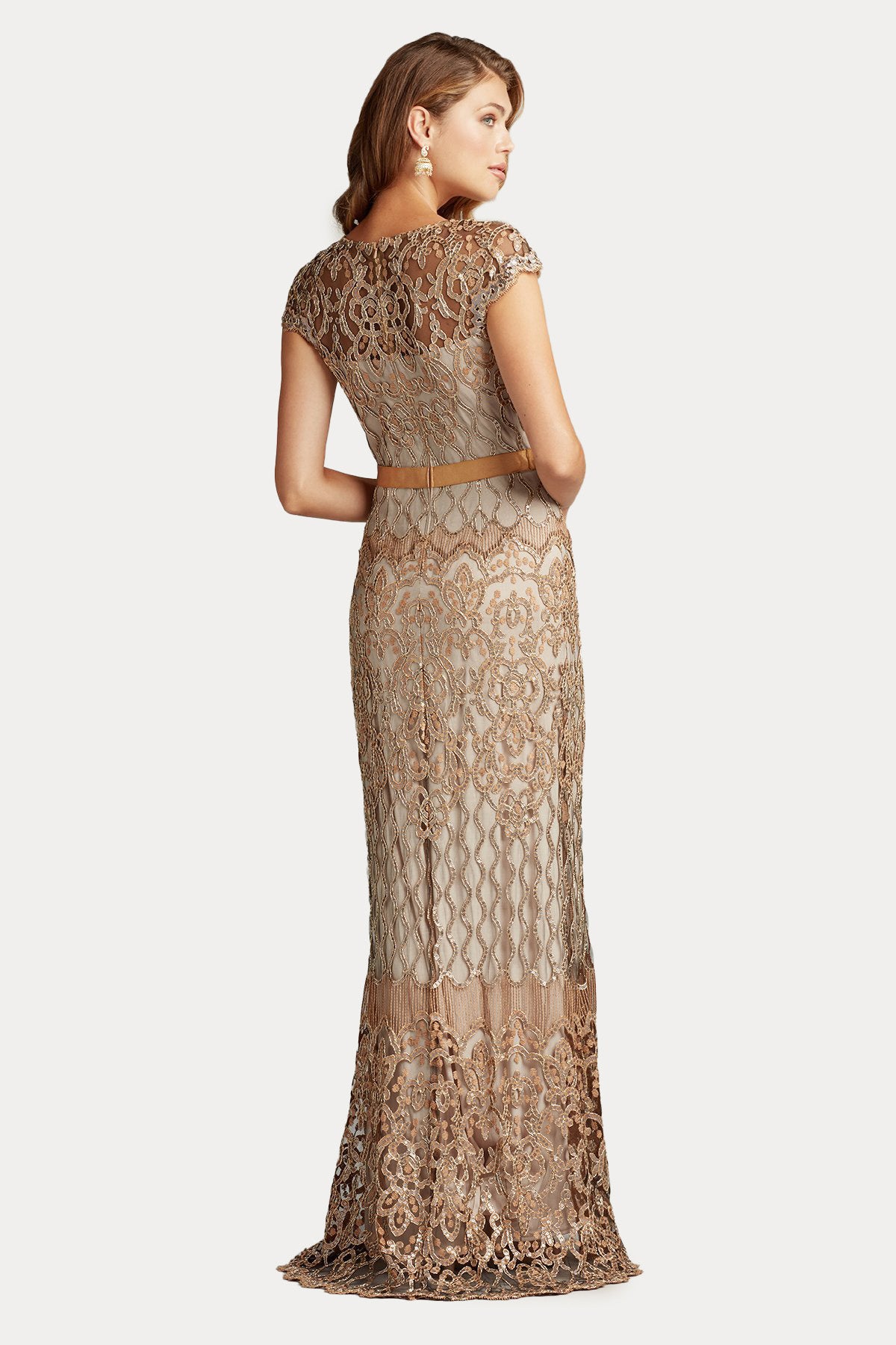 Tadashi Shoji Dantel Nakışlı Maxi Abiye Elbise