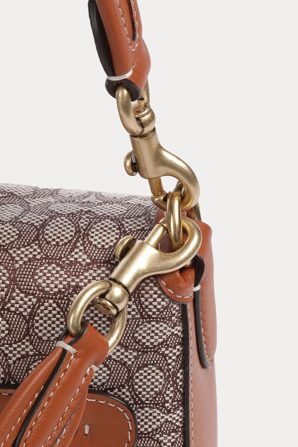 Coach Logolu Deri Omuz Çantası