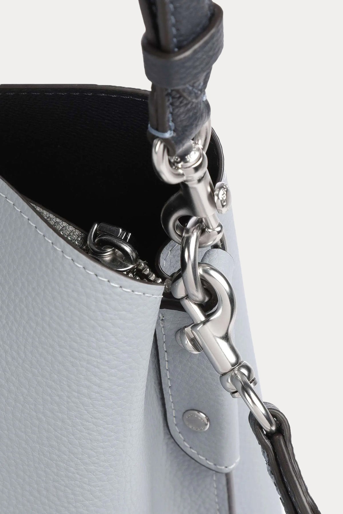 Coach Logolu Deri Omuz Çantası