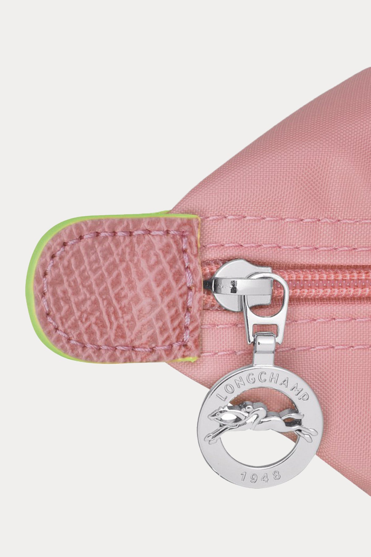 Longchamp Deri Detaylı Logolu Omuz Çantası