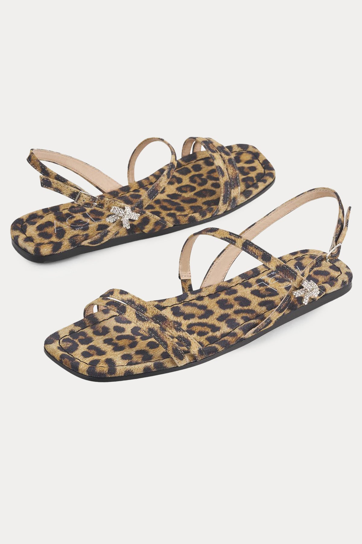 Agl Elsy Ribbon Küt Burun Leopar Desenli Süet Sandalet-Sandalet-Libas