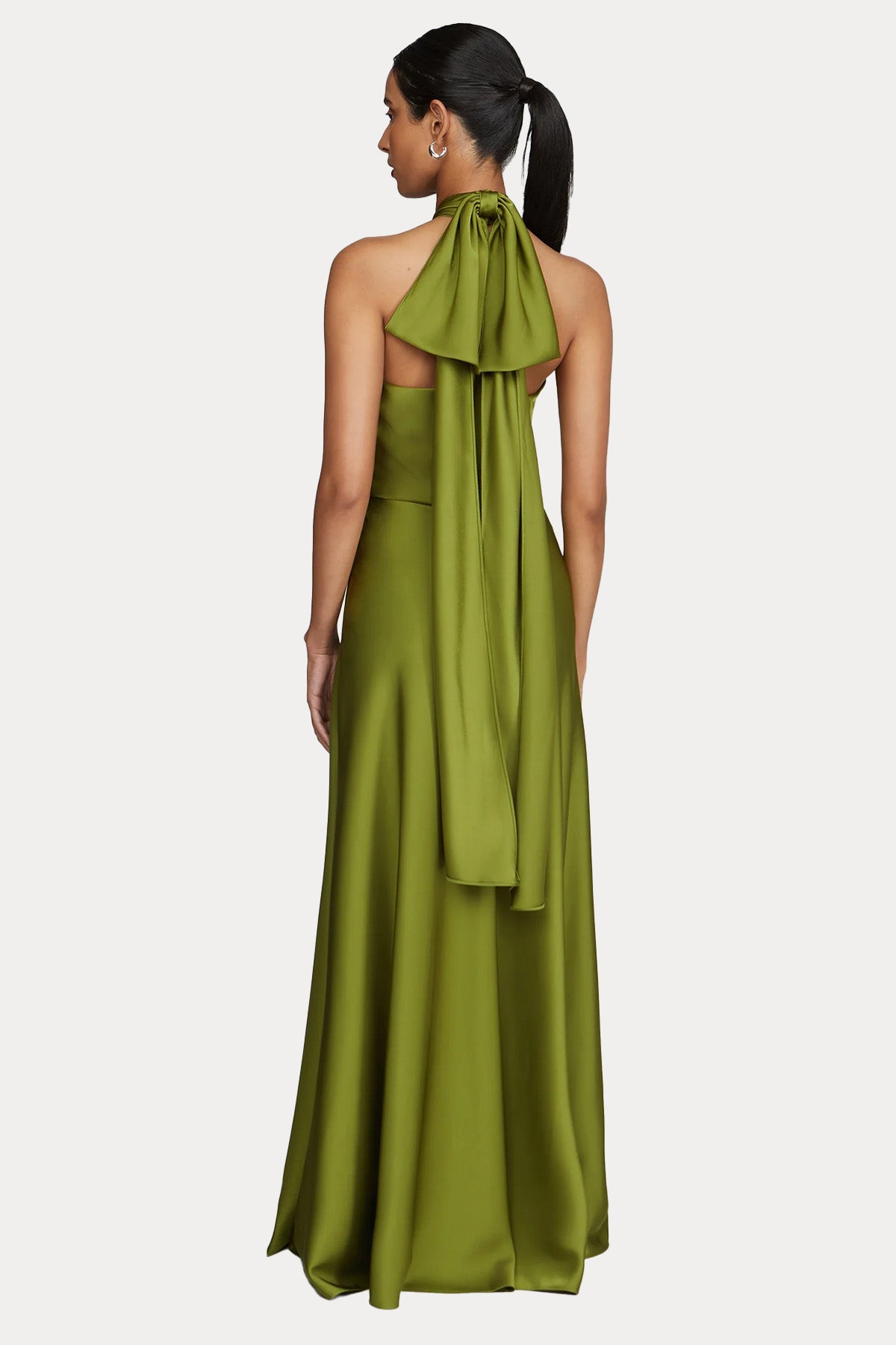 Halston Boyundan Bağlamalı Maxi Abiye Elbise