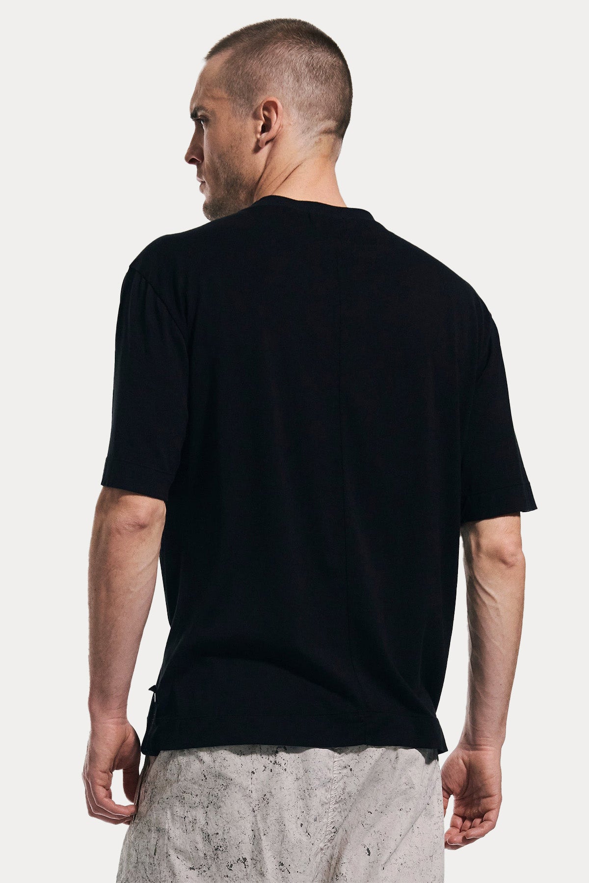 Transit Geniş Kesim Spor Cepli Yuvarlak Yaka T-shirt-T-shirt-Libas