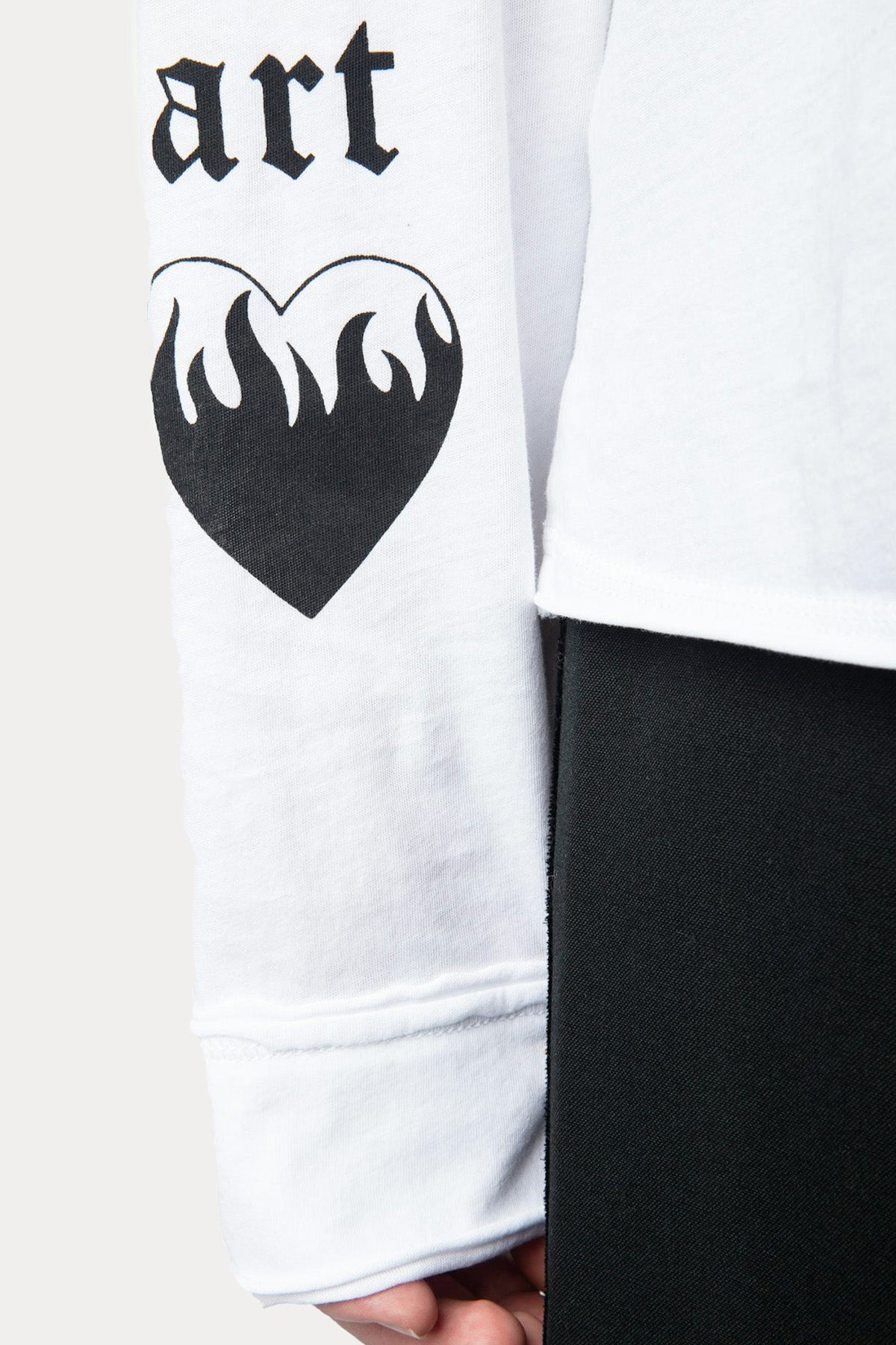 Zadig & Voltaire Düğmeli V Yaka Logolu T-shirt