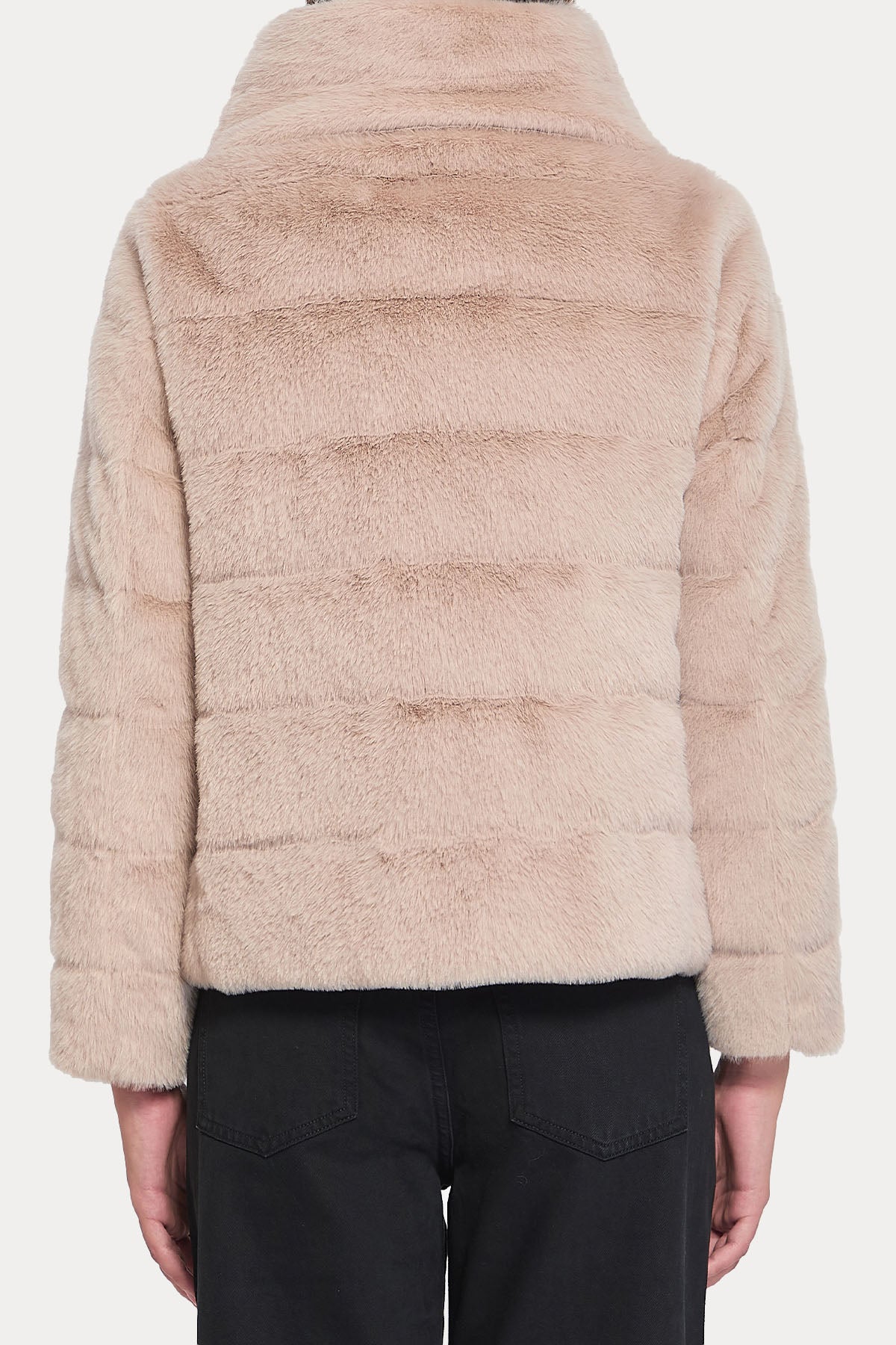 Herno Dik Yaka Peluş Puffer Mont