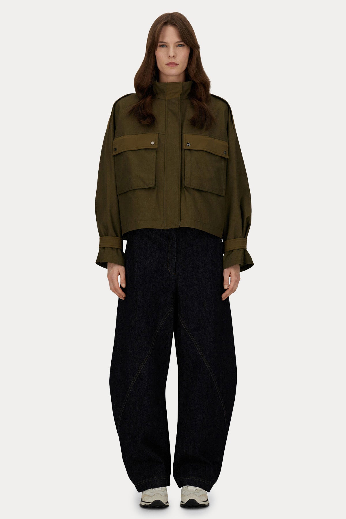 Herno Regular Fit Spor Cepli Dik Yaka Crop Ceket