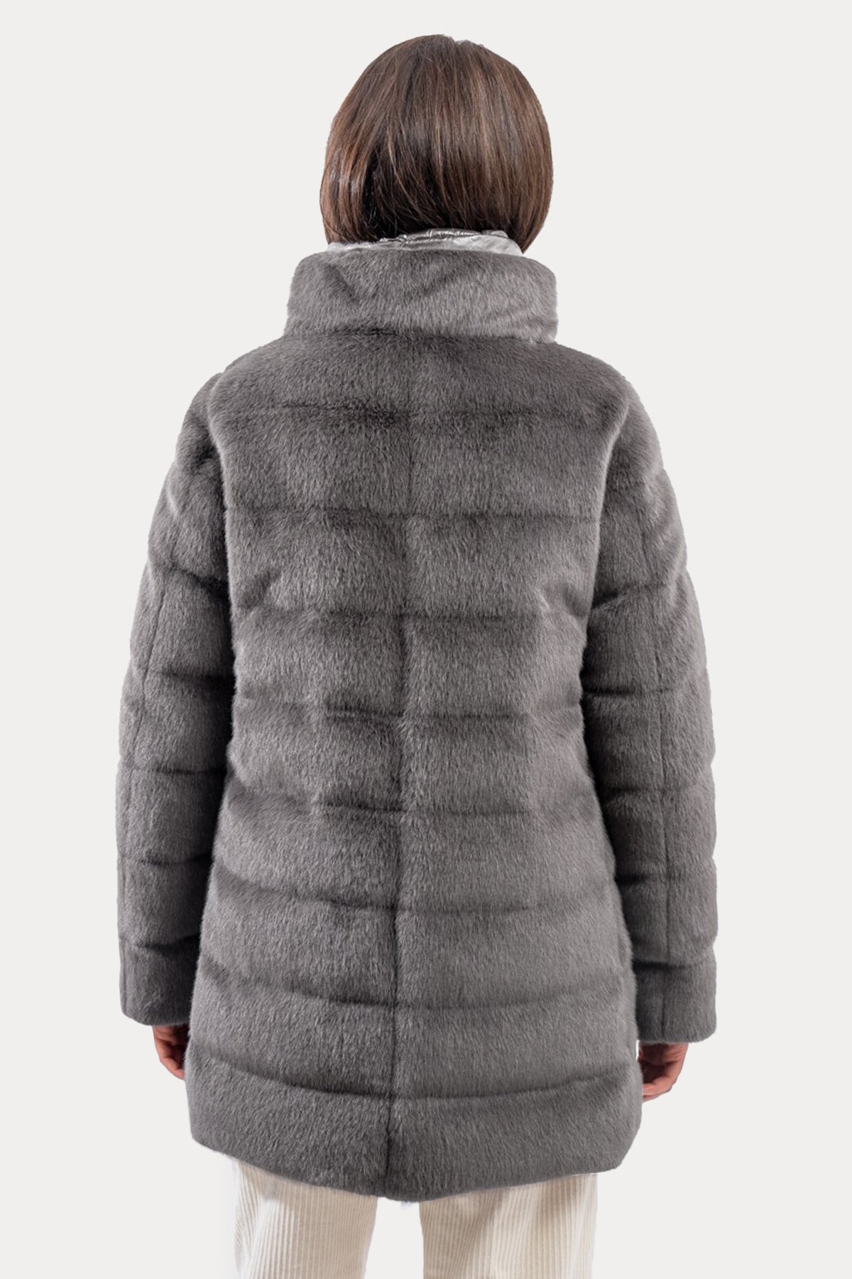 Herno Regular Fit Dik Yaka Peluş Puffer Mont