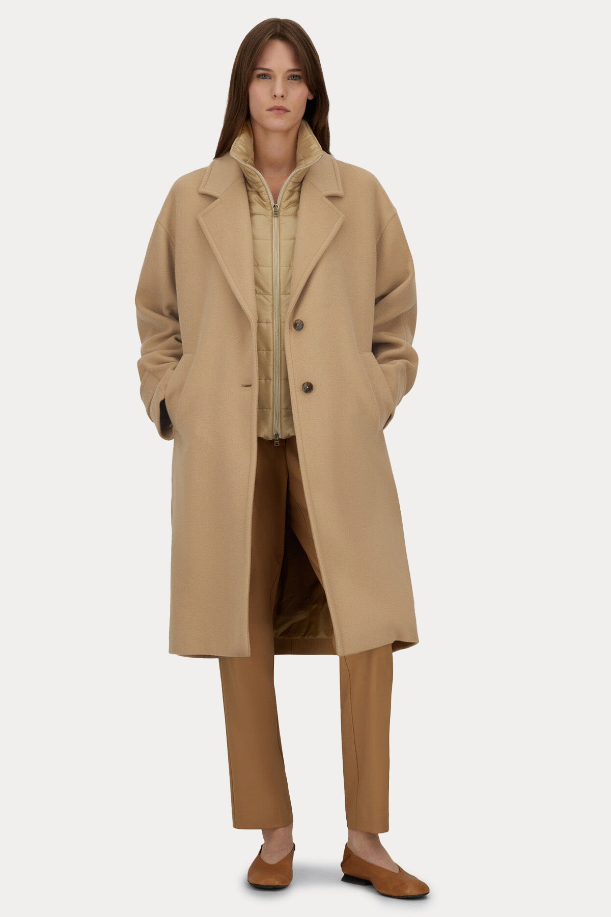 Herno Regular Fit Dik Yaka Demonte İç Parçalı Yün Kaban