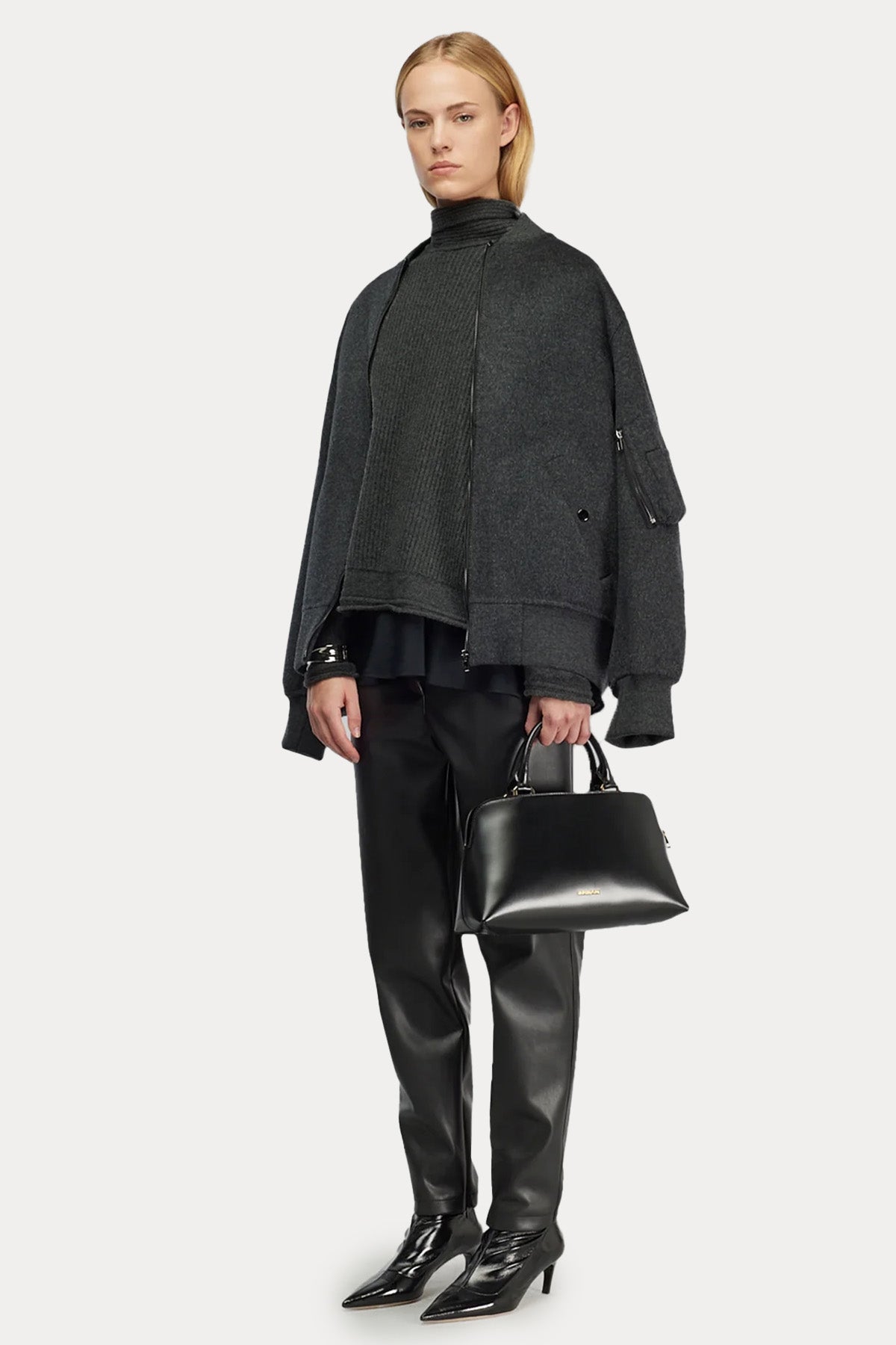 Semicouture Comfort Fit Sırt Dekolteli İpek Örgü Yün Triko