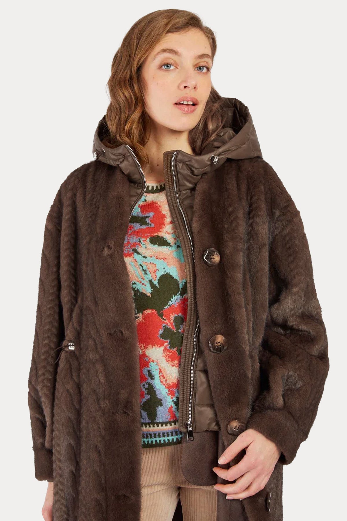 Rene Derhy Demonte İç Parçalı Saç Örgü Kapüşonlu Manto