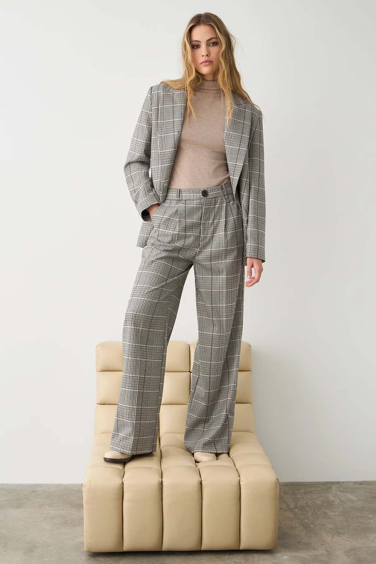 Bsb Relaxed Fit Ekose Desenli Tek Pile Yandan Cepli Pantolon