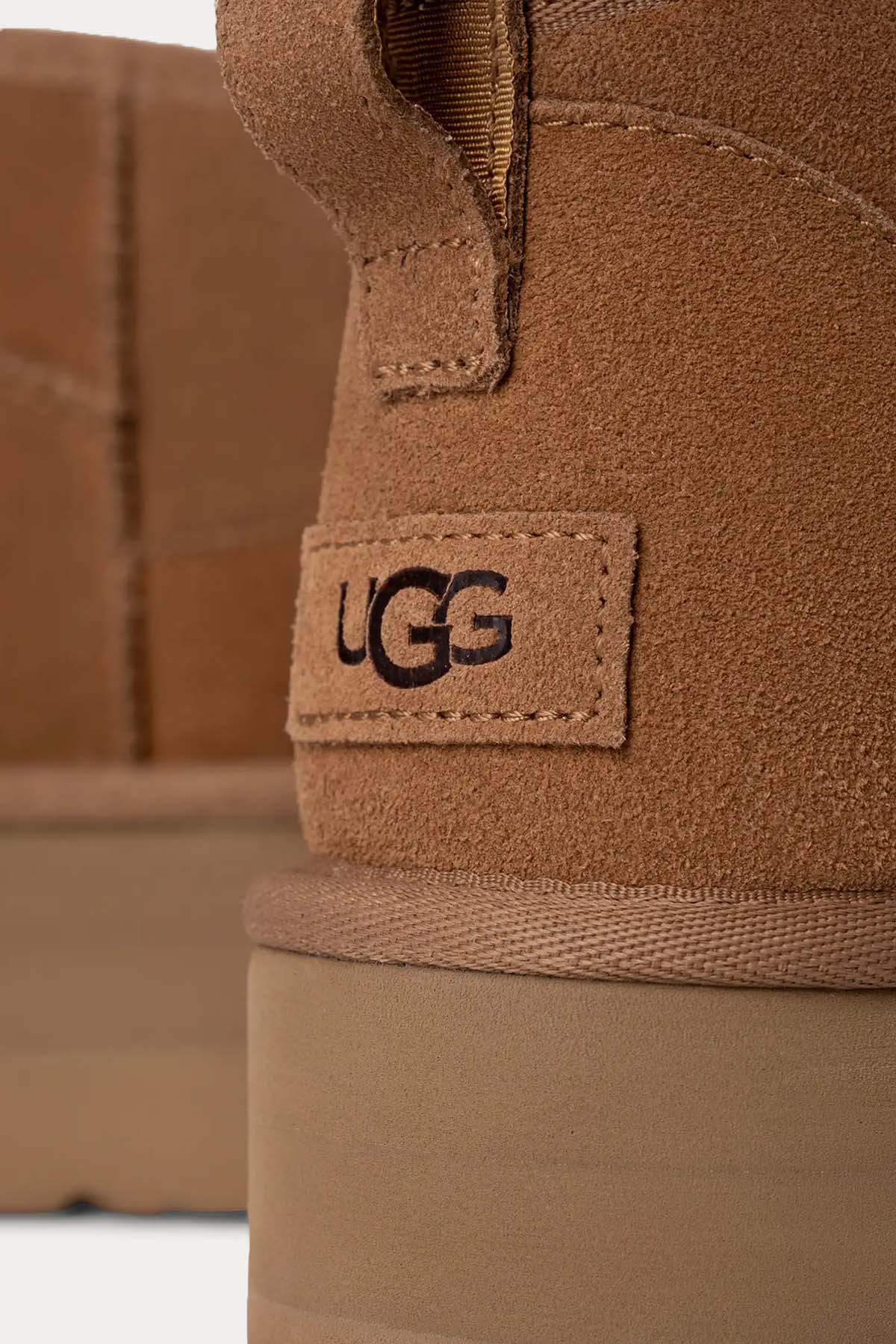 Ugg Chestnut Classic Ultra Mini Platform Bot