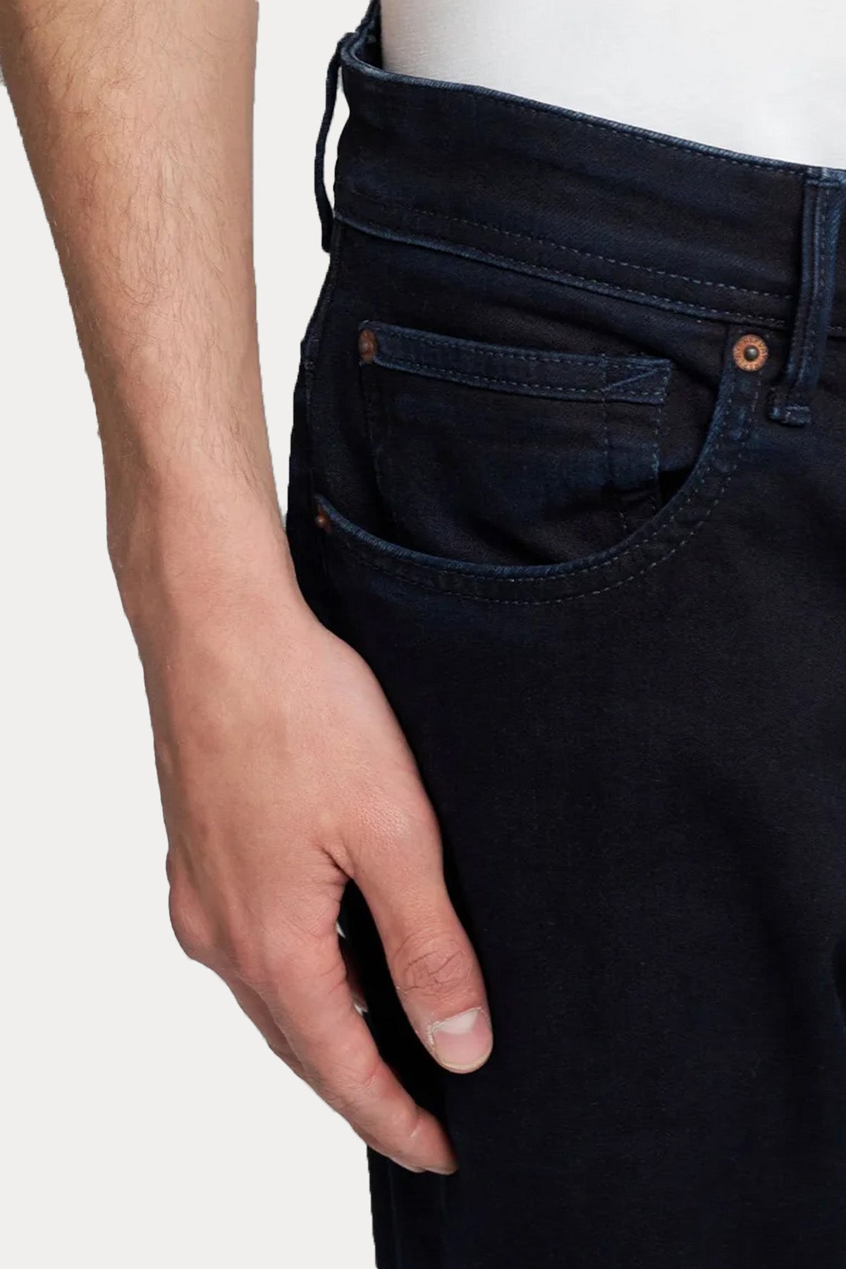 Replay Willbi Regular Slim Fit Jeans