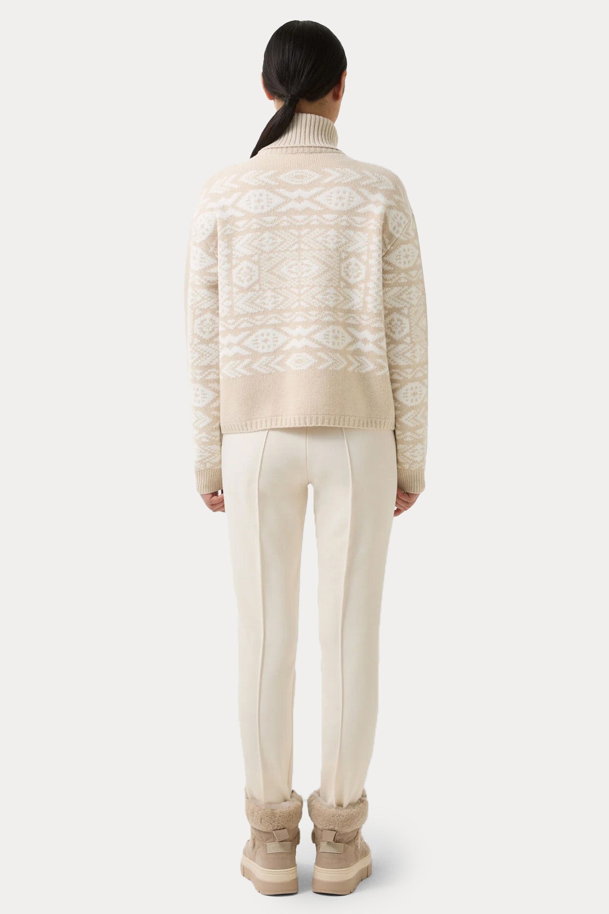 Bogner Nadin Regular Fit Balıkçı Yaka Jakarlı Örgü Yün Triko