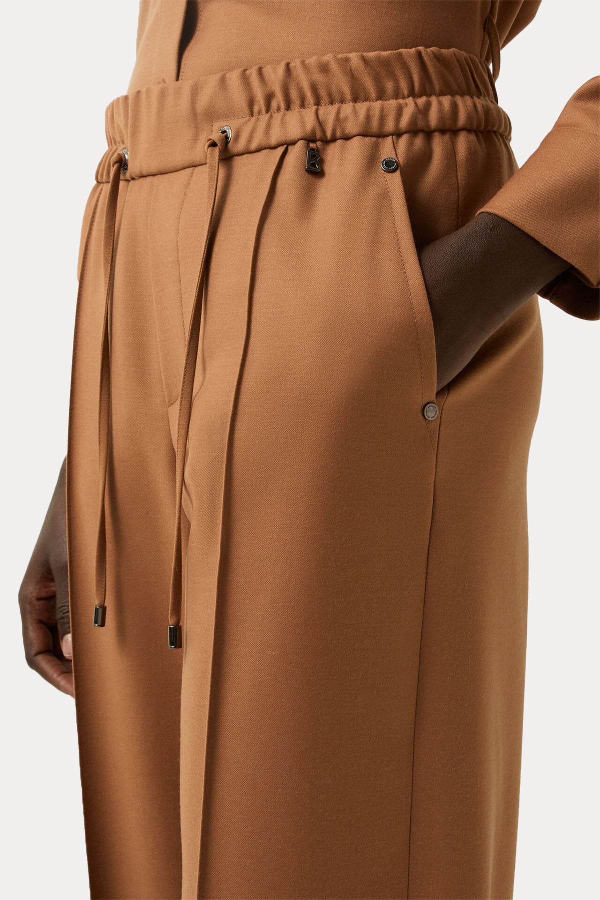 Bogner Ella Loose Fit Yüksek Bel Tek Pile Beli Lastikli Yün Pantolon-Pantolon-Libas