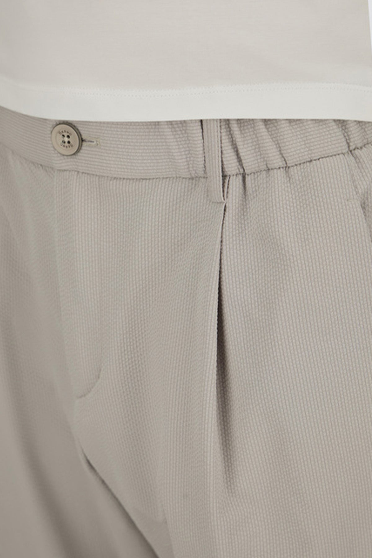 Herno Regular Fit Dokulu Kumaş Tek Pile Beli Lastikli Pantolon