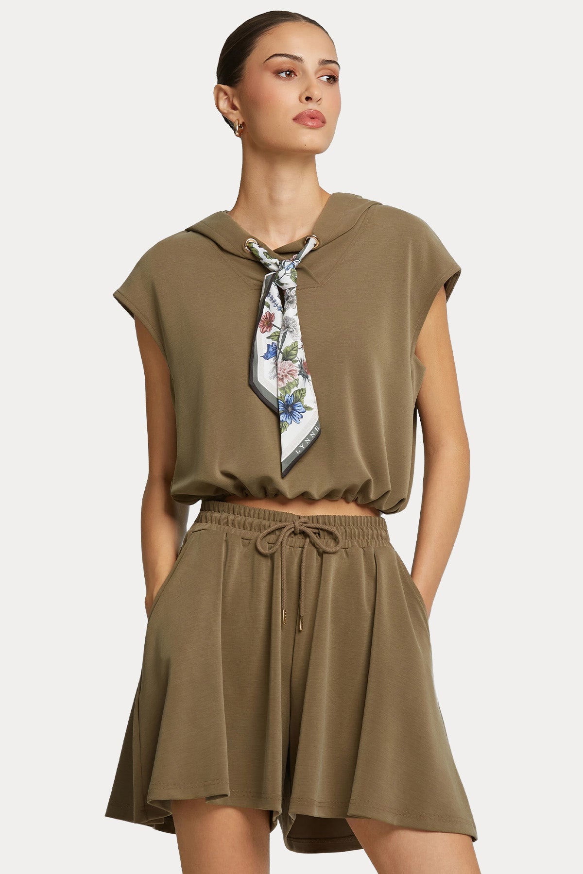 Lynne Relaxed Fit Kapüşonlu Streç Bluz