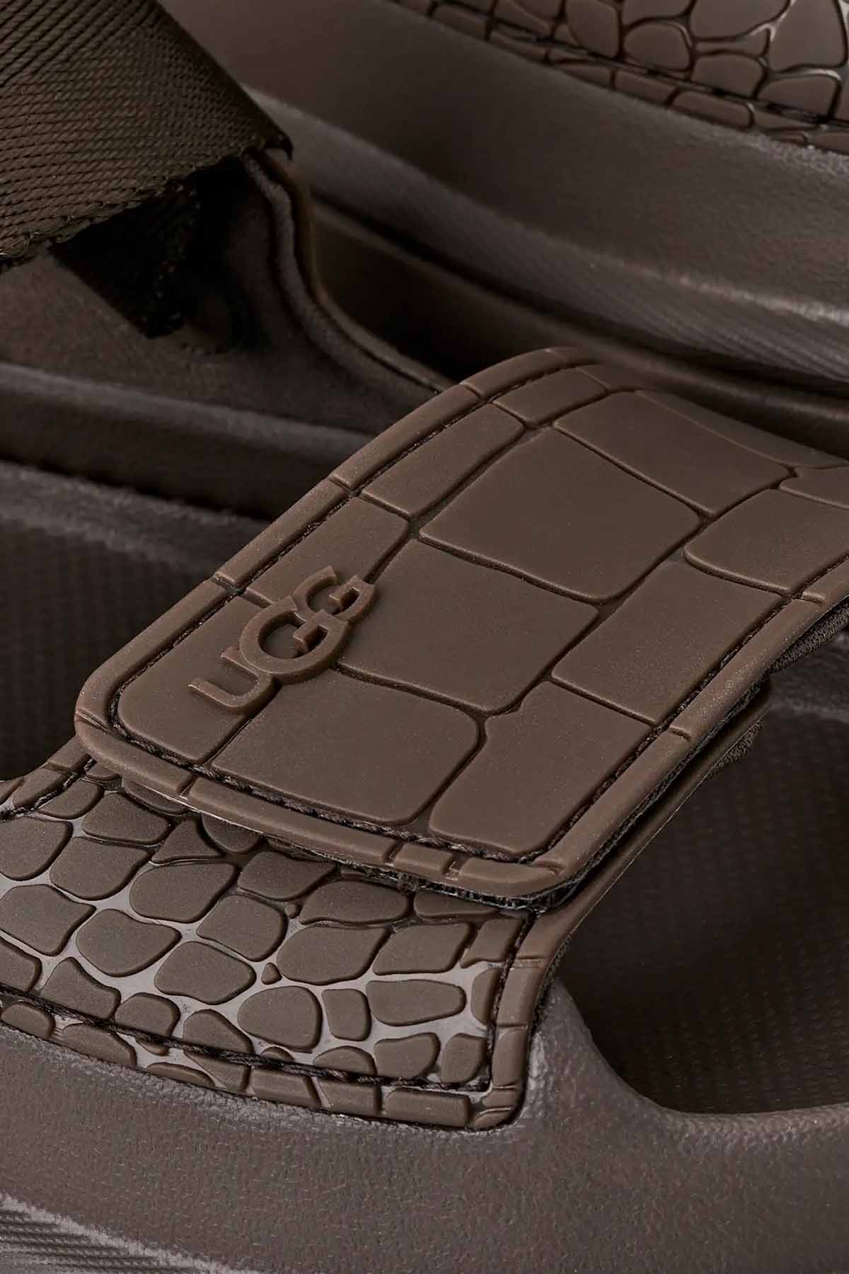 Ugg Dense Smoke GoldenGlow Embossed Krokodil Desen Cırt Cırt Bantlı Sandalet