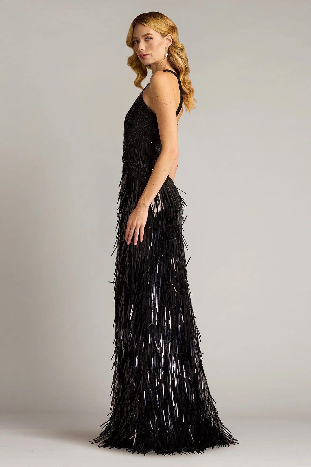 Tadashi Shoji Slim Fit Pul Kaplamalı Maxi İpek Abiye Elbise